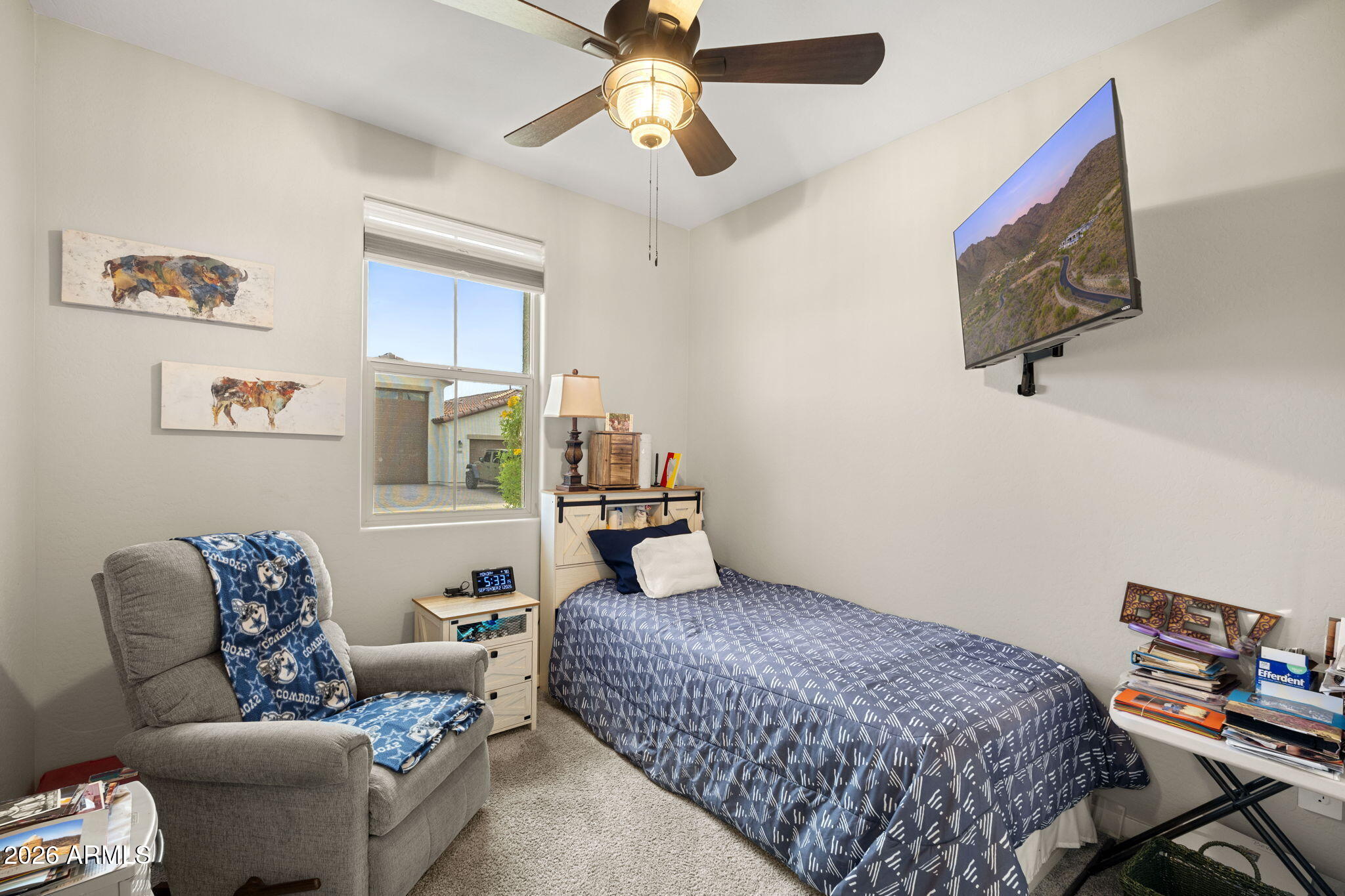 40392 W DESERT FAIRWAYS Drive