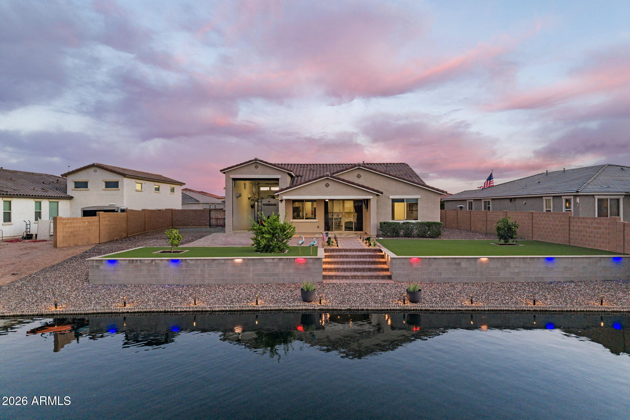 40392 W DESERT FAIRWAYS Drive