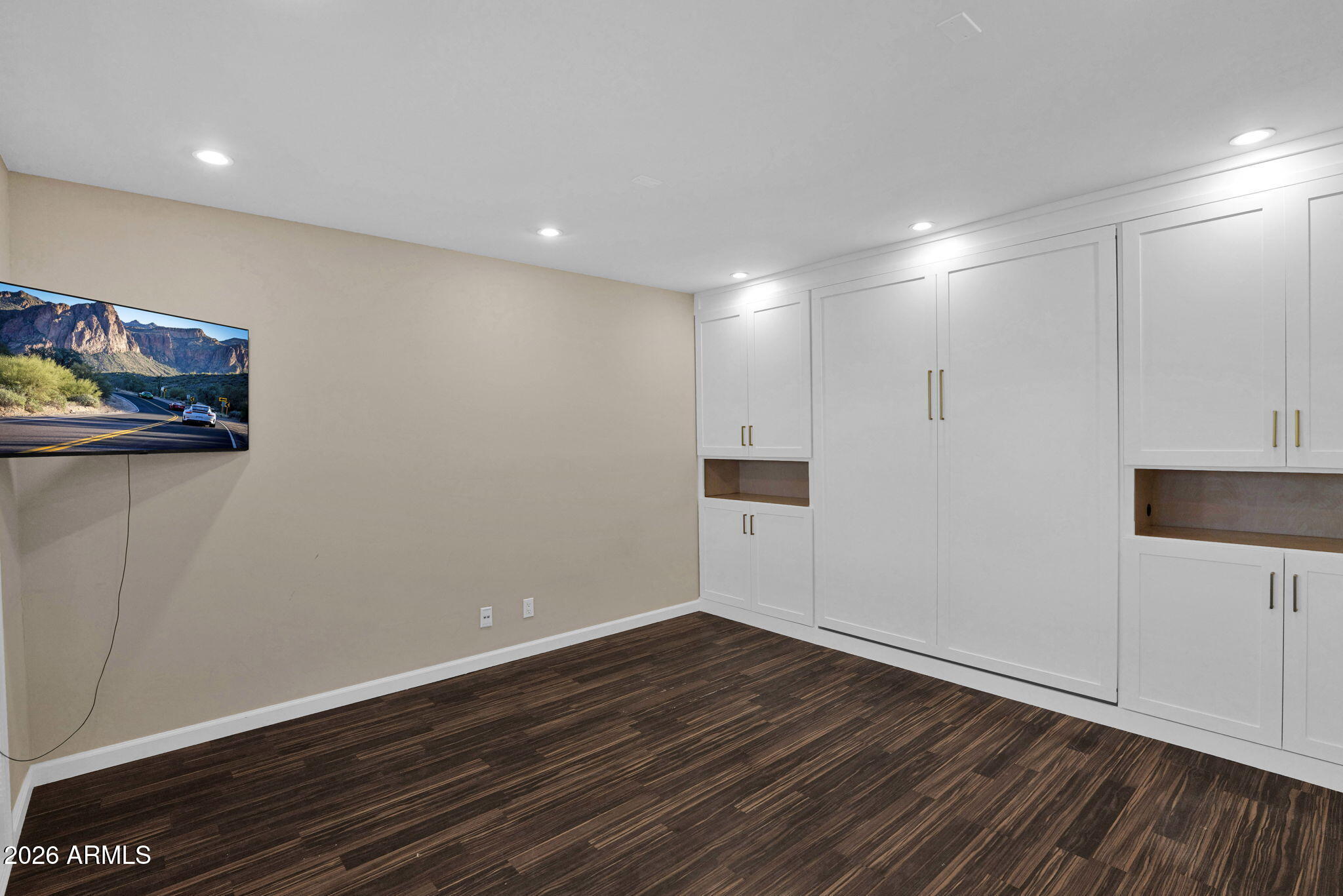 1111 W MCDOWELL Road