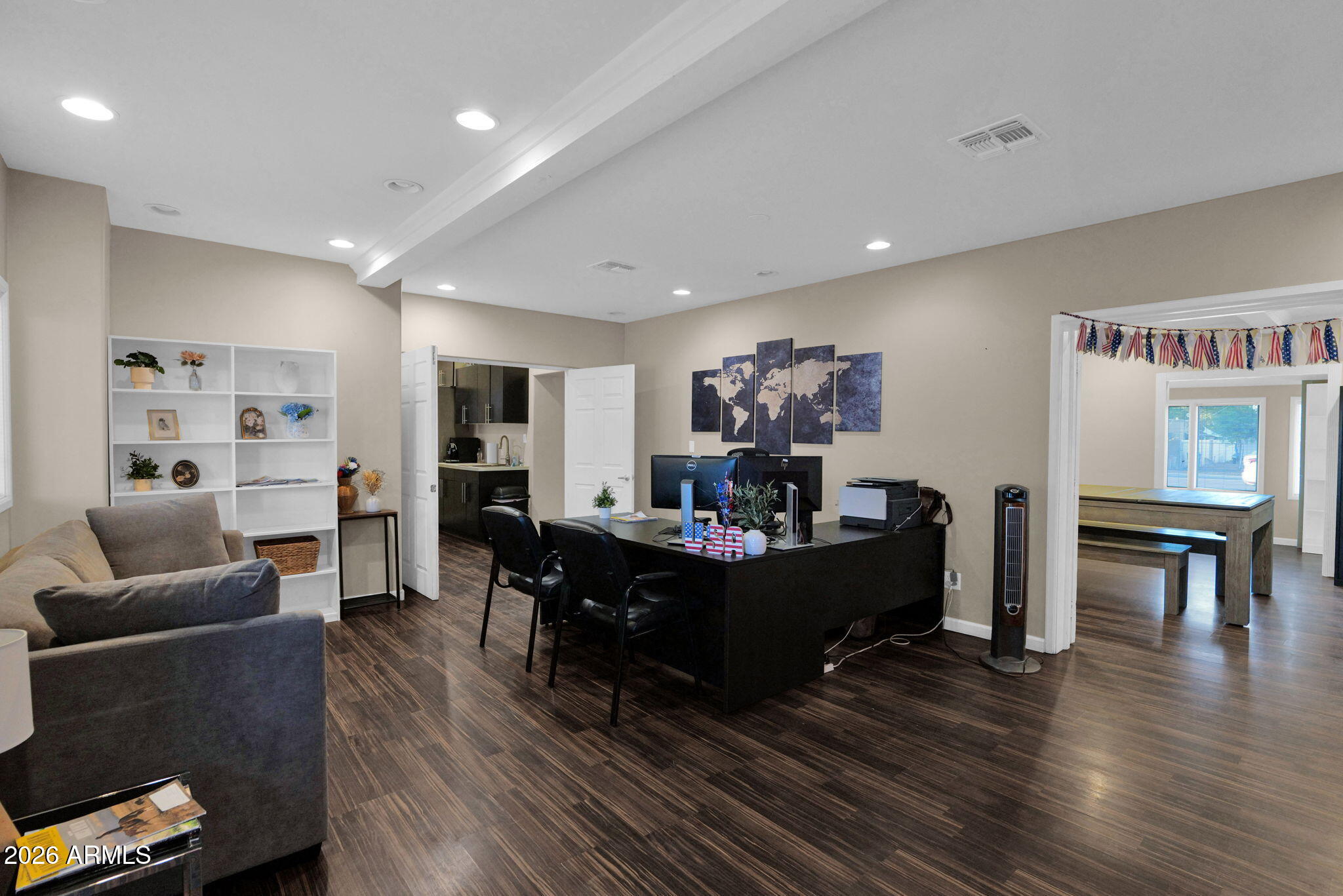 1111 W MCDOWELL Road