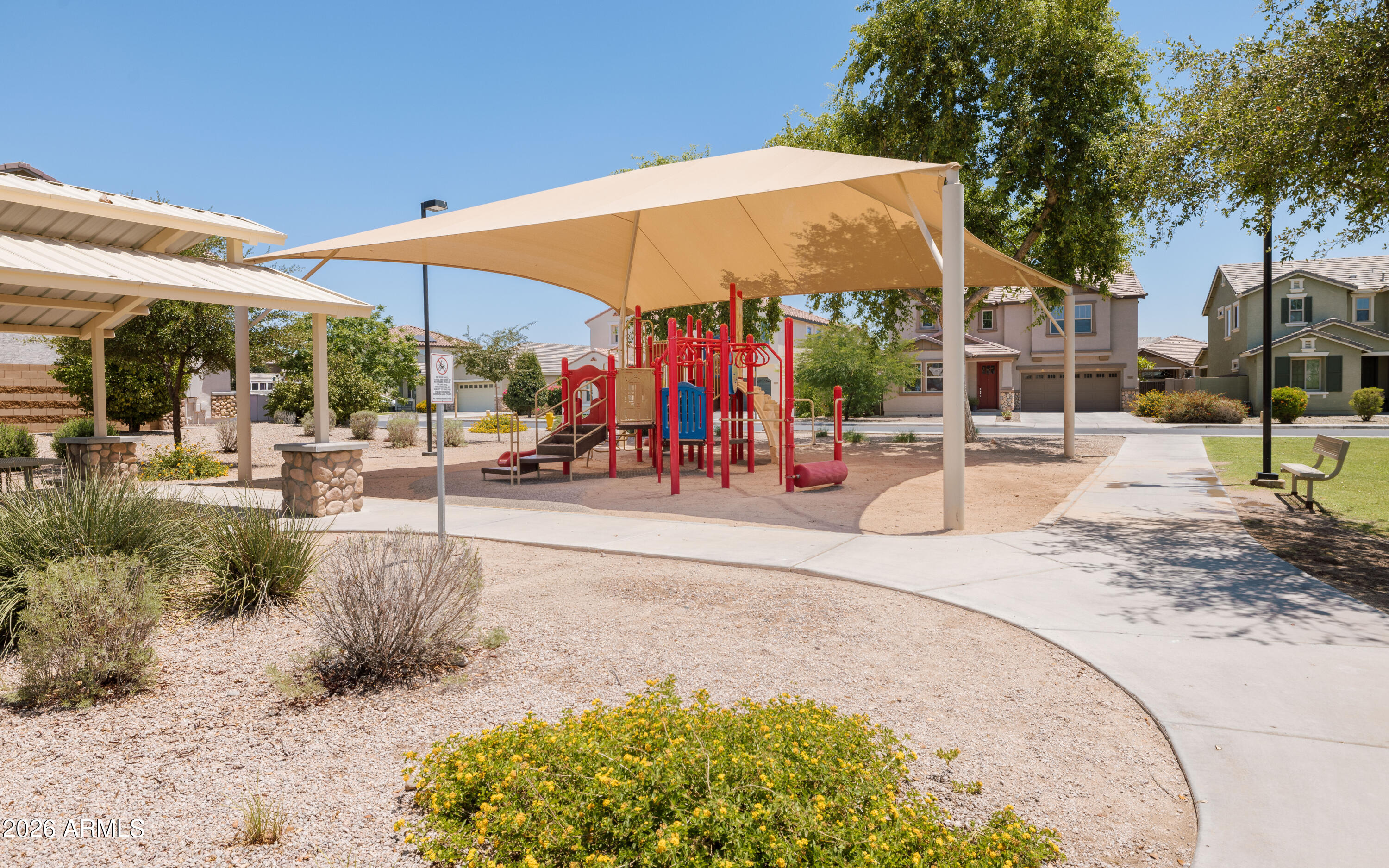 3341 N ARCO