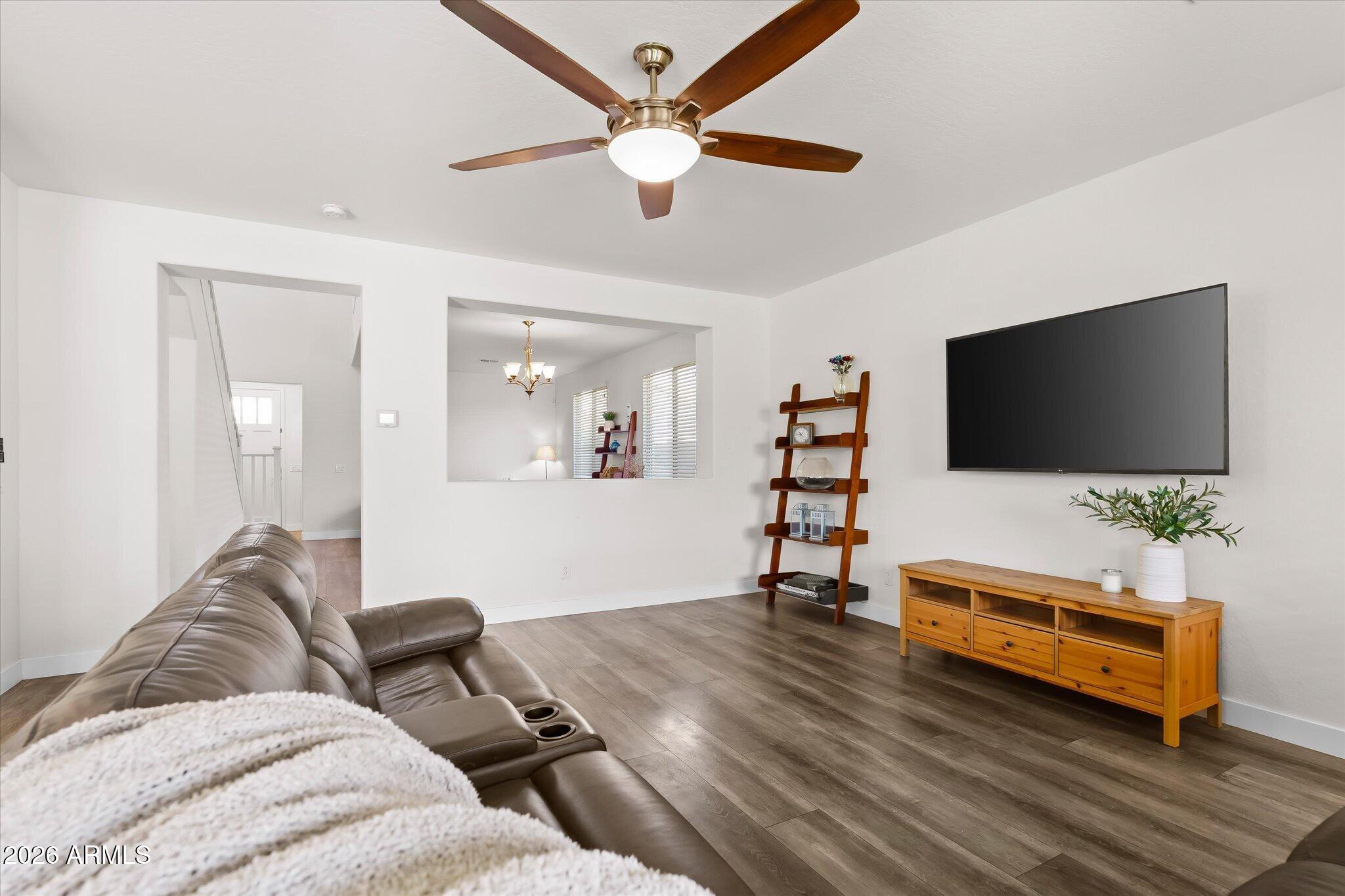 3341 N ARCO
