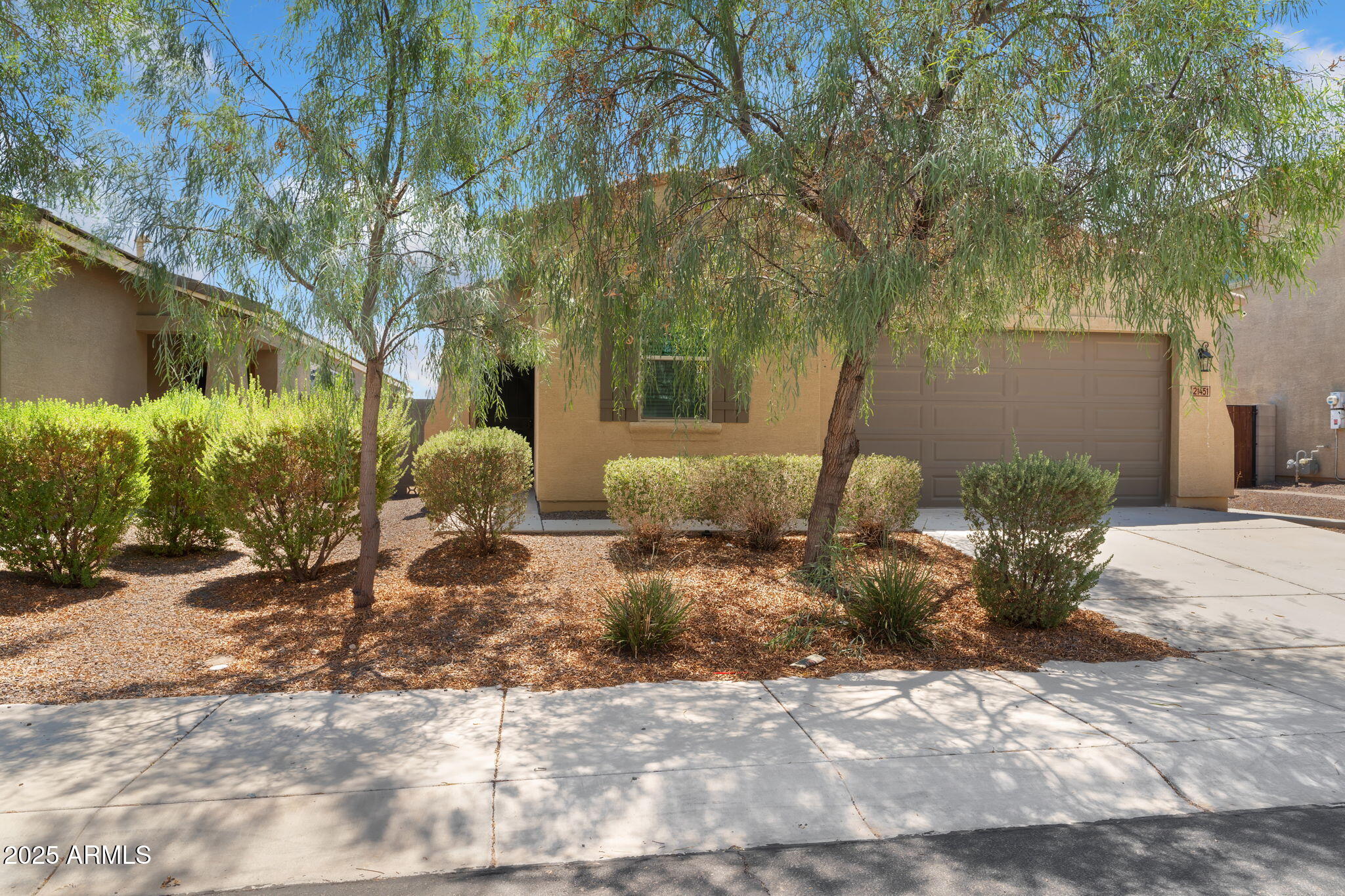 21451 W PALM Lane