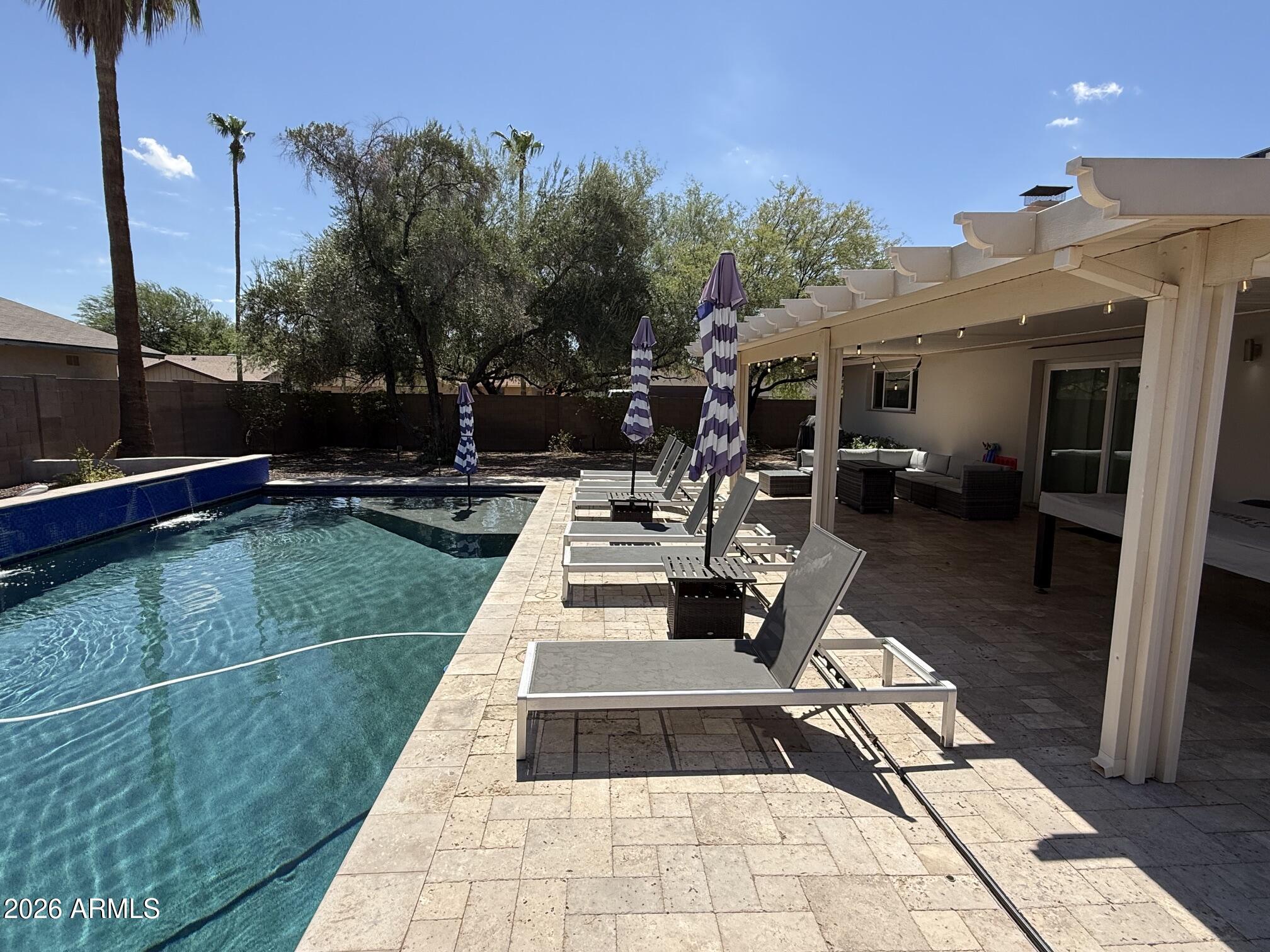 3809 N 87TH Place