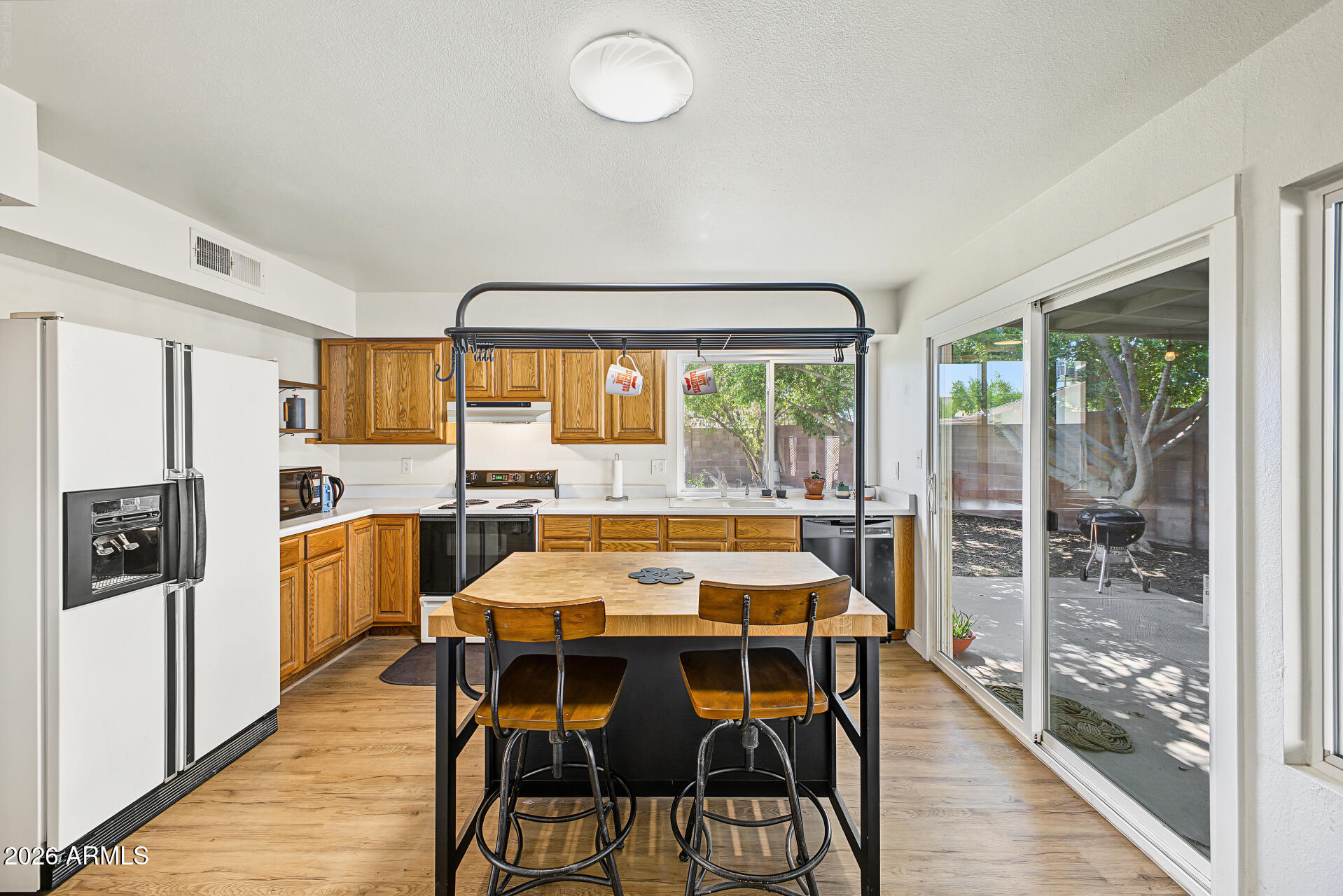 1250 S REVERE