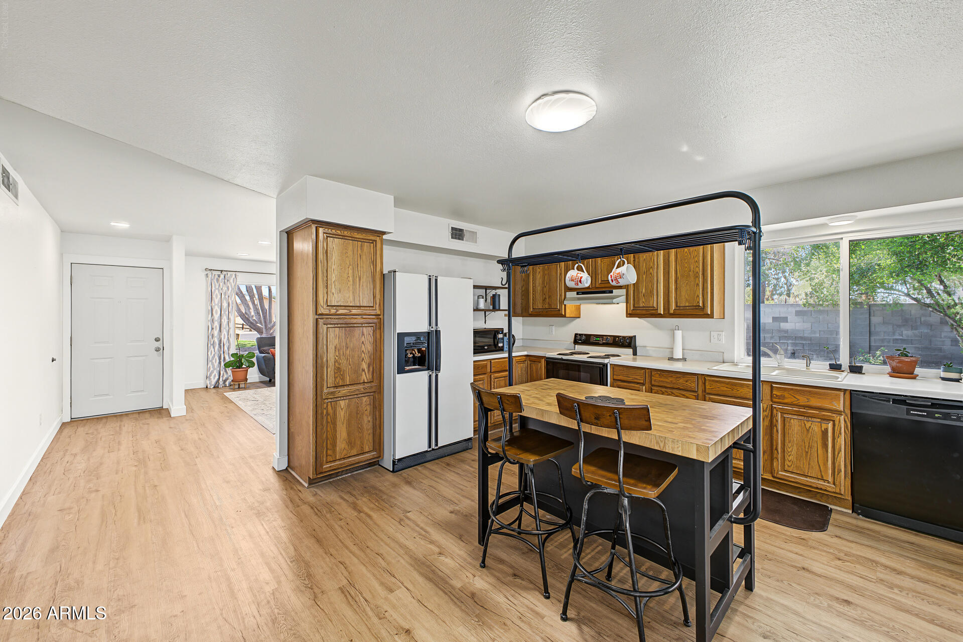 1250 S REVERE