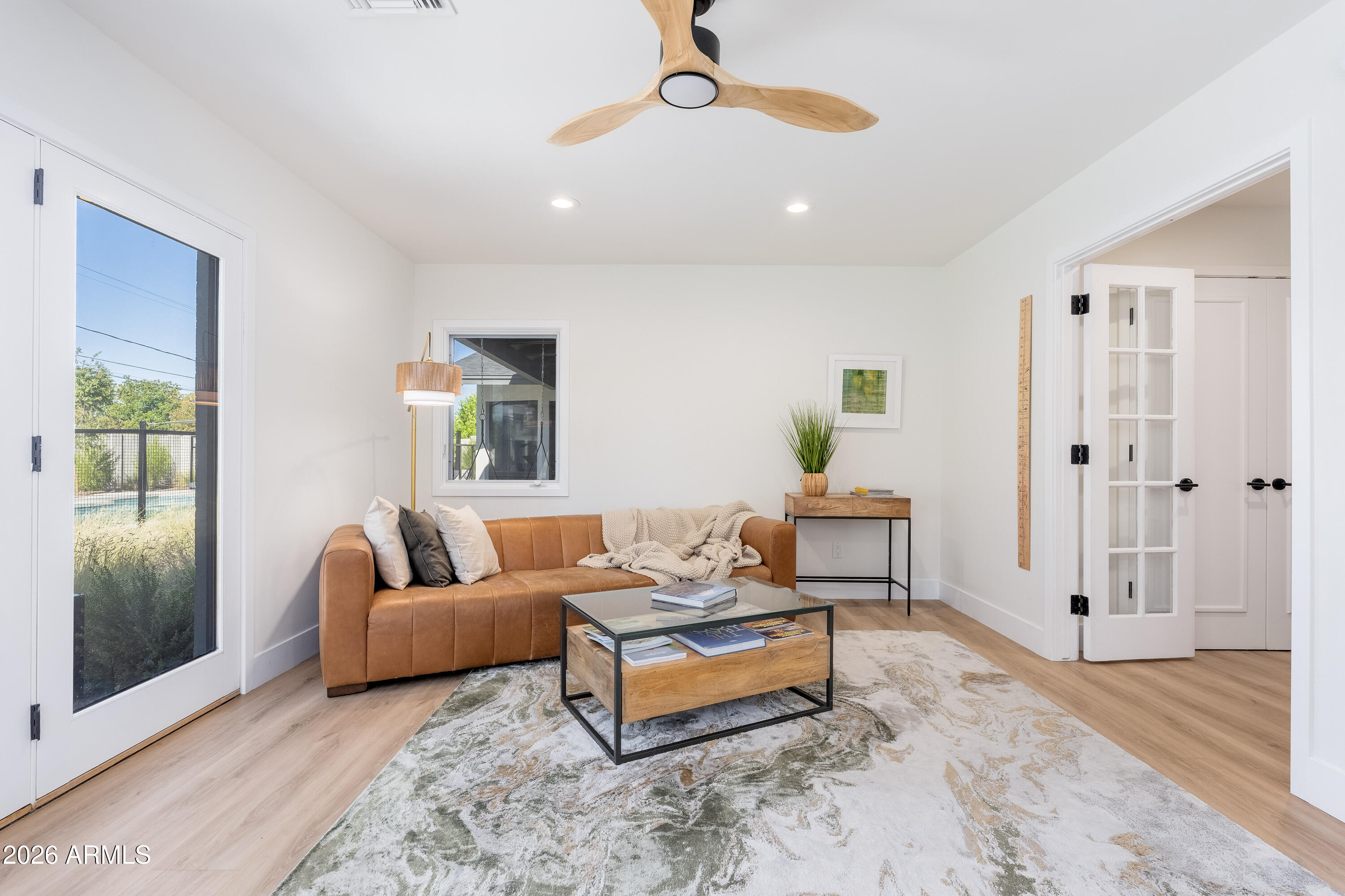 4643 E CALLE DEL MEDIO