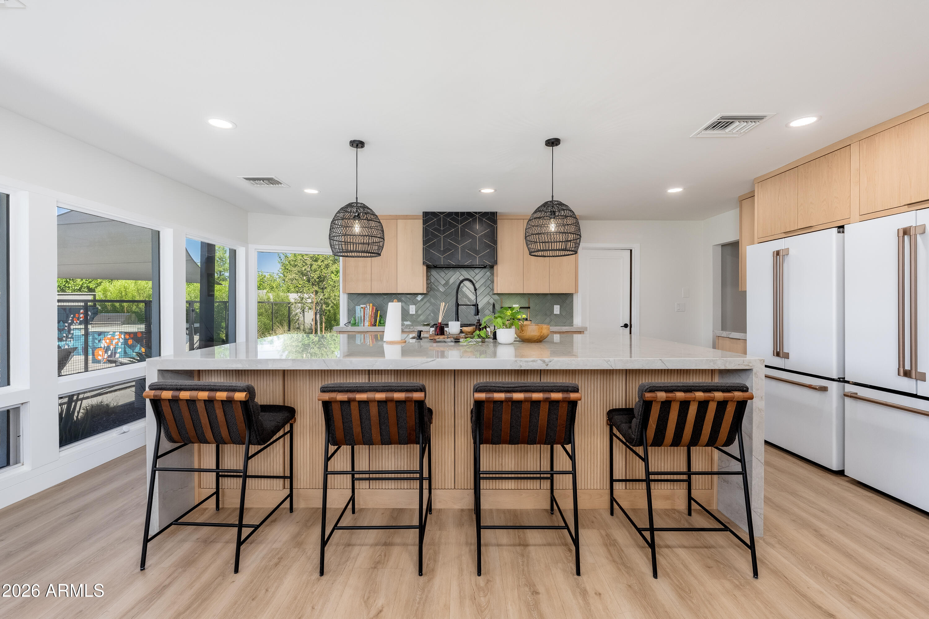4643 E CALLE DEL MEDIO