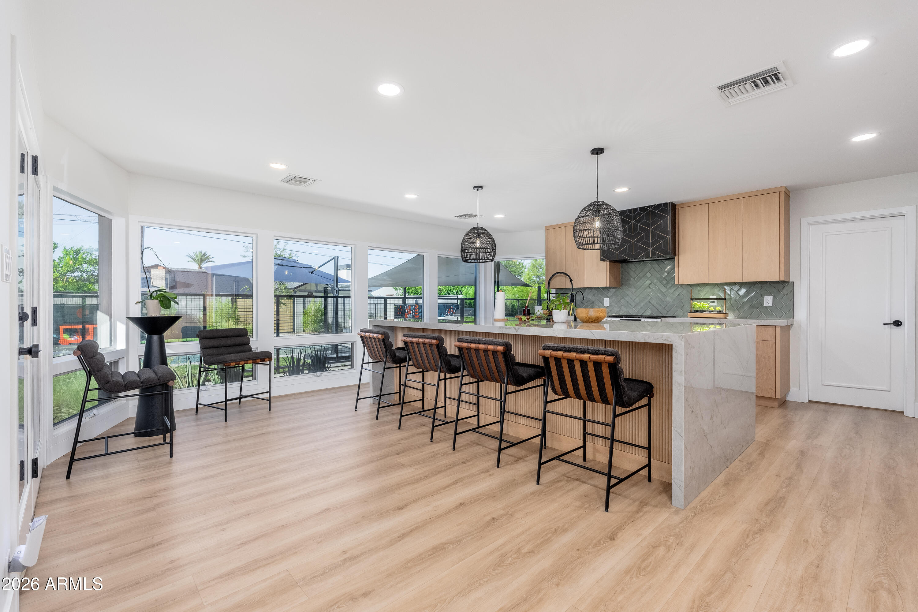4643 E CALLE DEL MEDIO