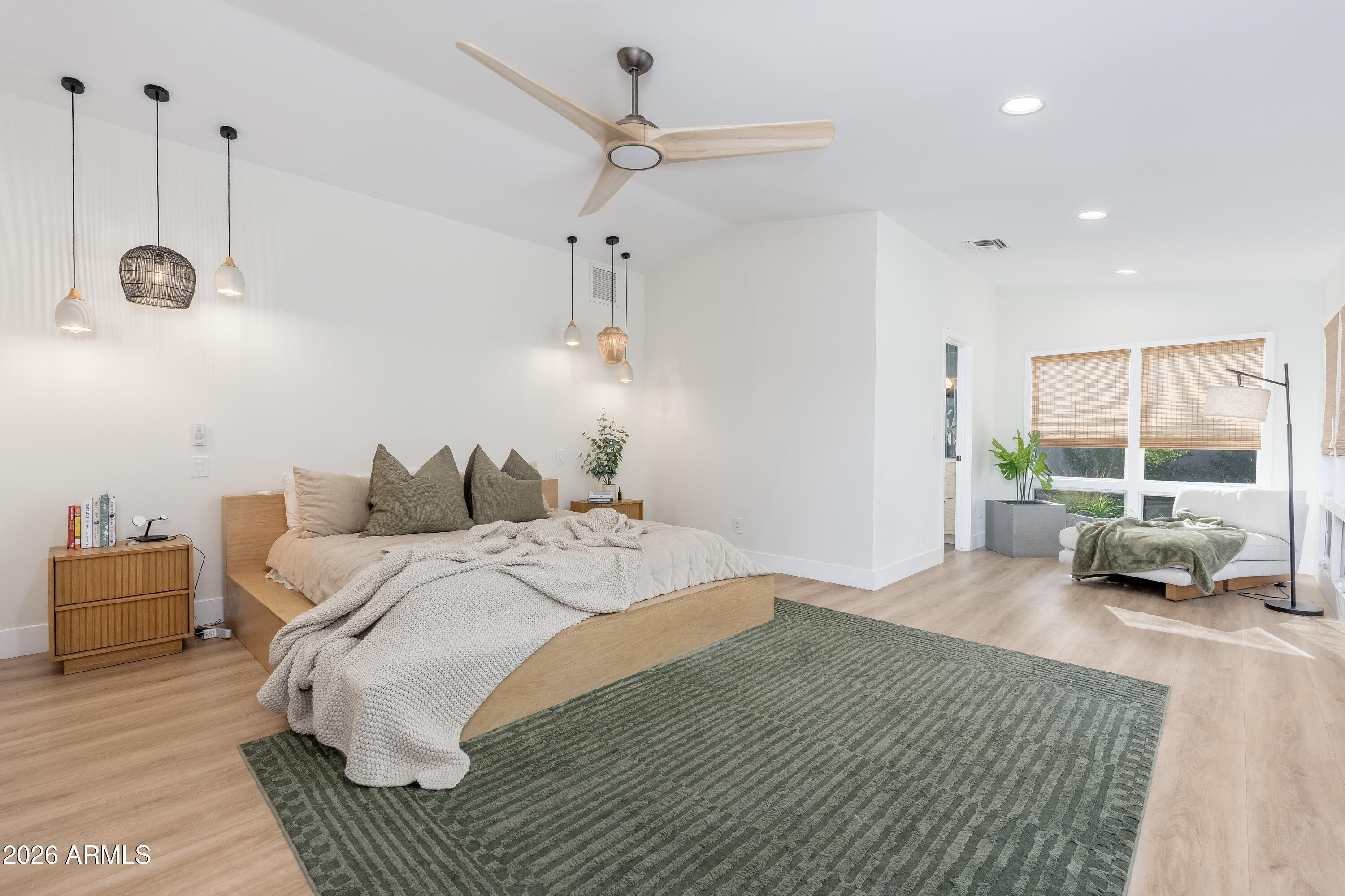 4643 E CALLE DEL MEDIO