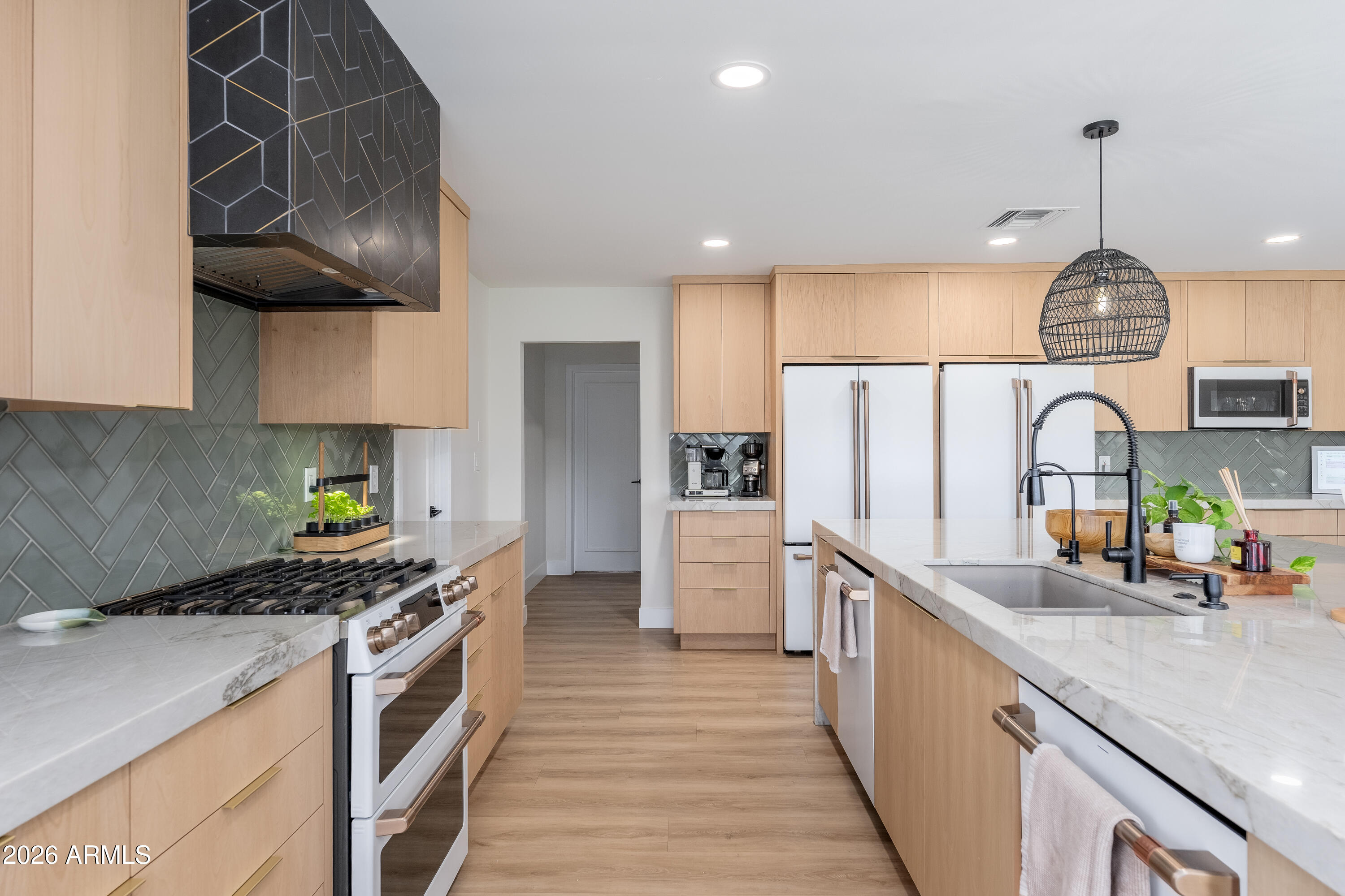 4643 E CALLE DEL MEDIO
