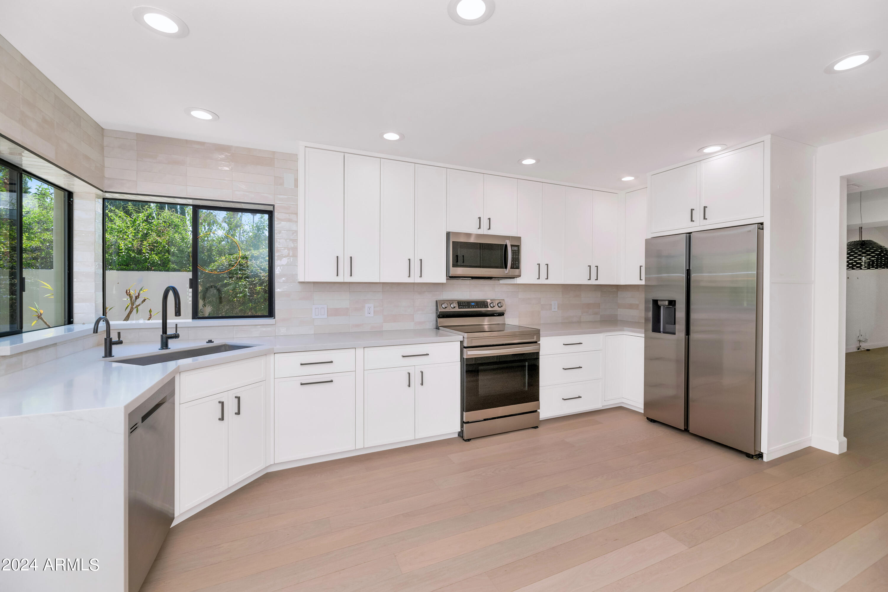 8030 E Via Sierra Drive