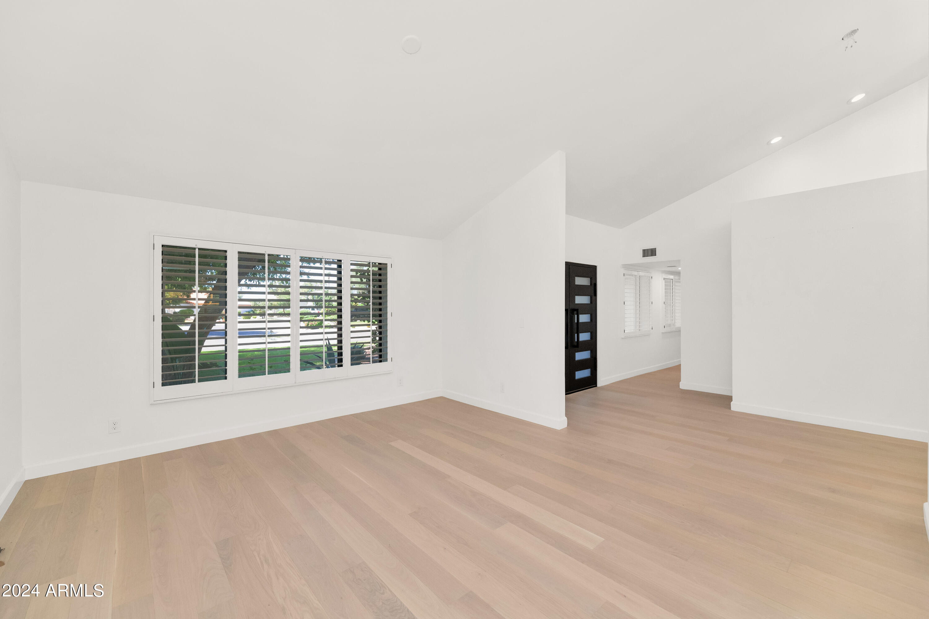 8030 E Via Sierra Drive