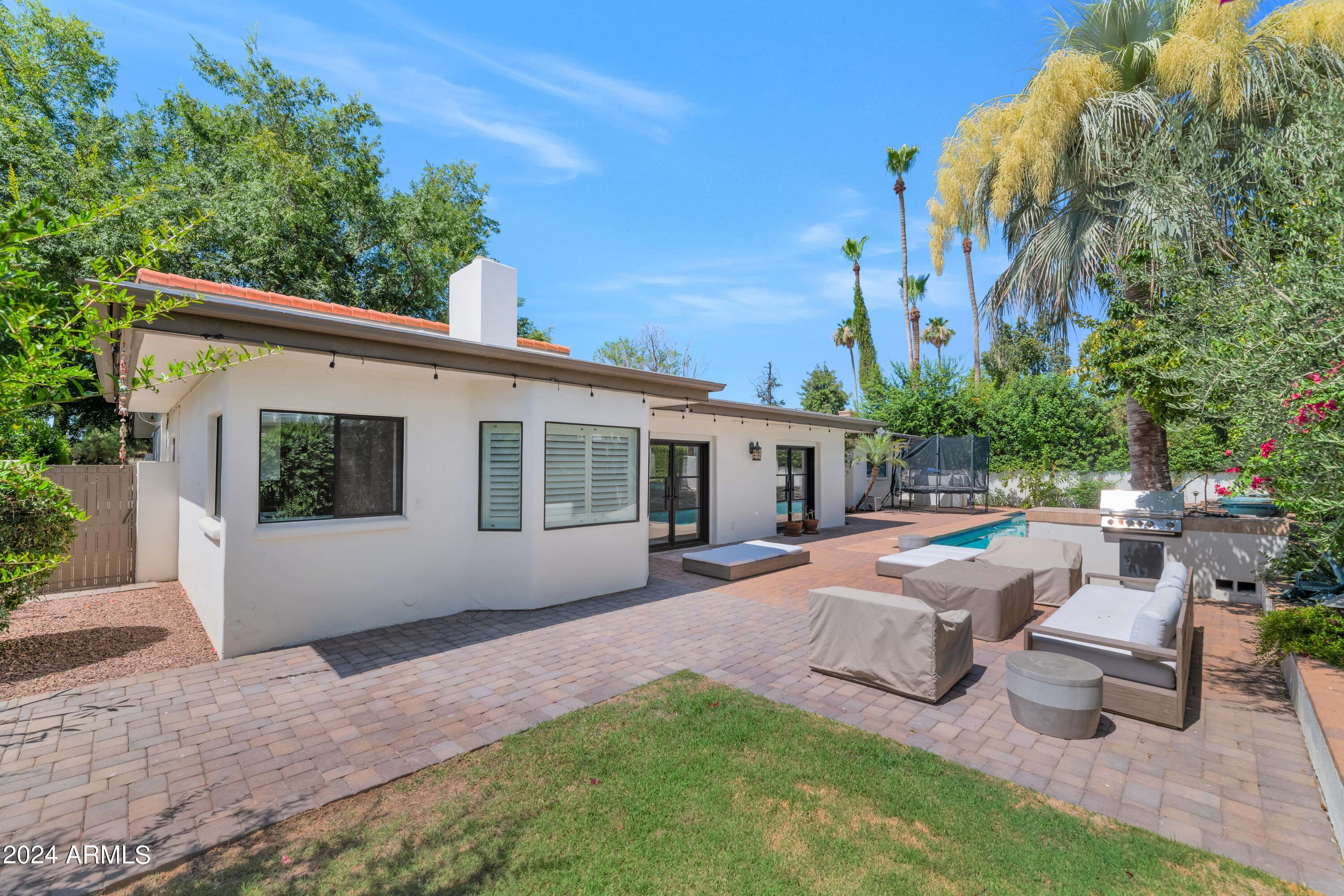 8030 E Via Sierra Drive