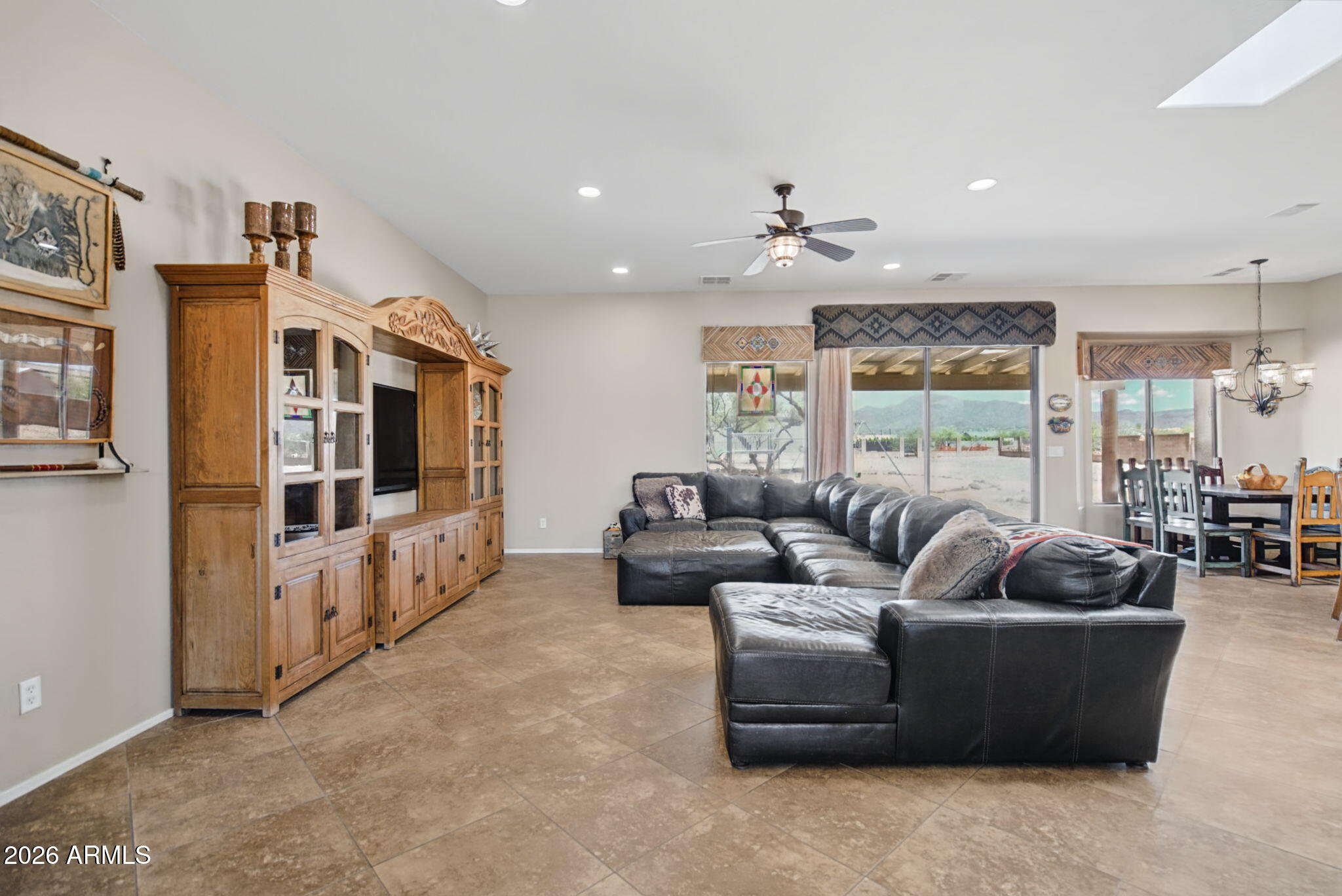 2818 W Tanya Trail