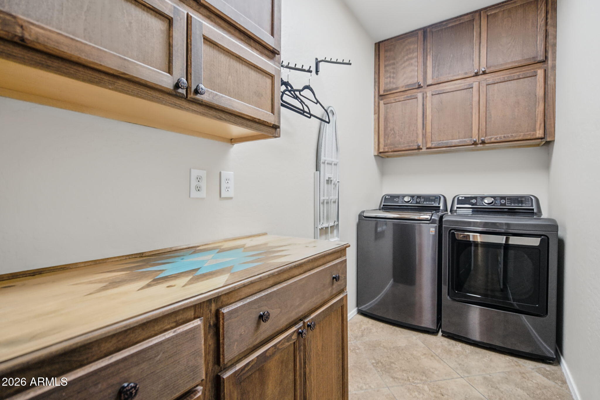 2818 W Tanya Trail