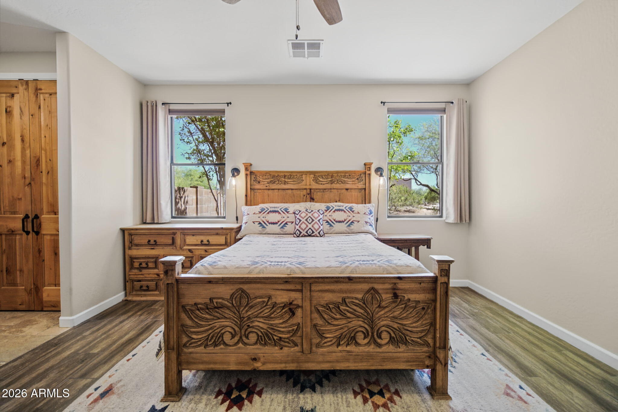 2818 W Tanya Trail