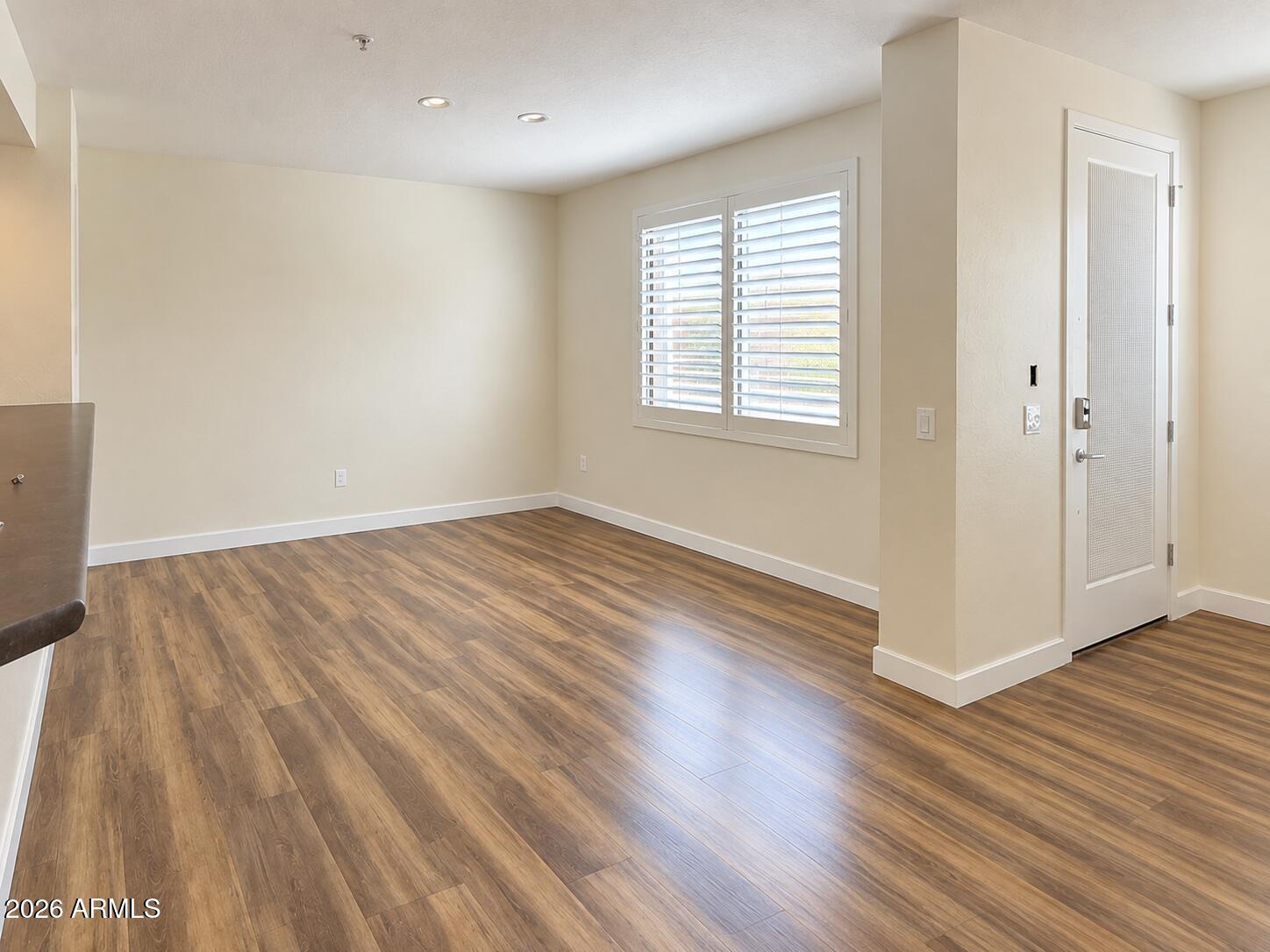 705 W QUEEN CREEK Road 1127