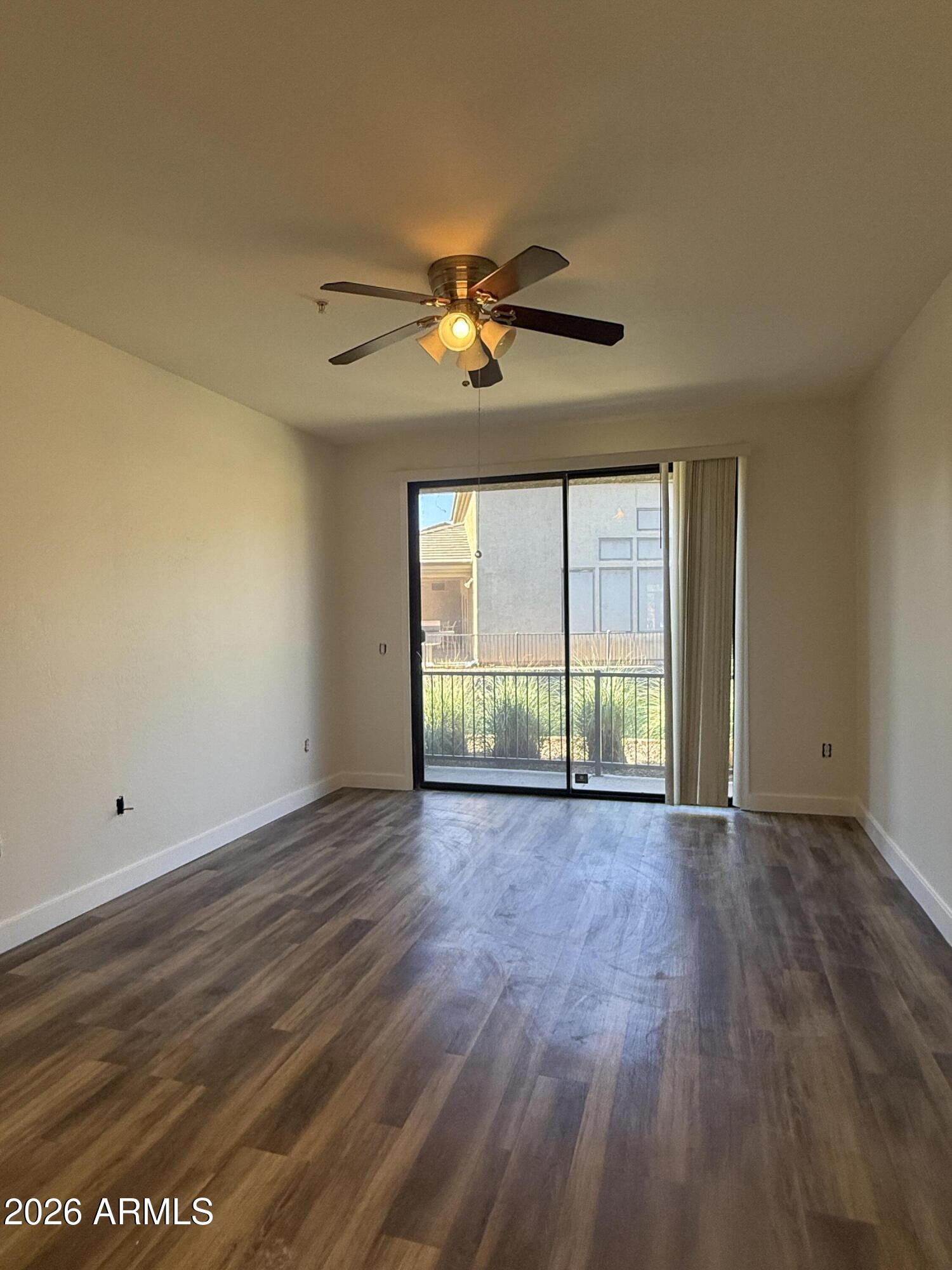 705 W QUEEN CREEK Road 1127