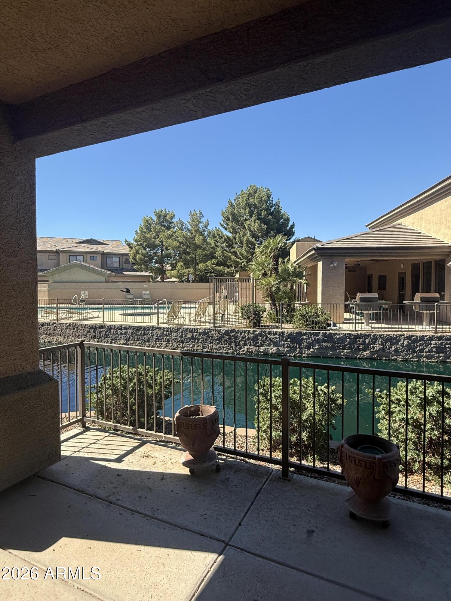 705 W QUEEN CREEK Road 1127