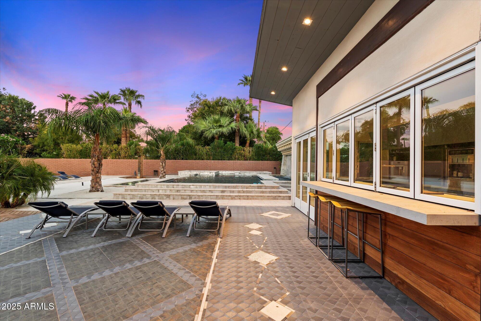 341 E MONTE VISTA Road