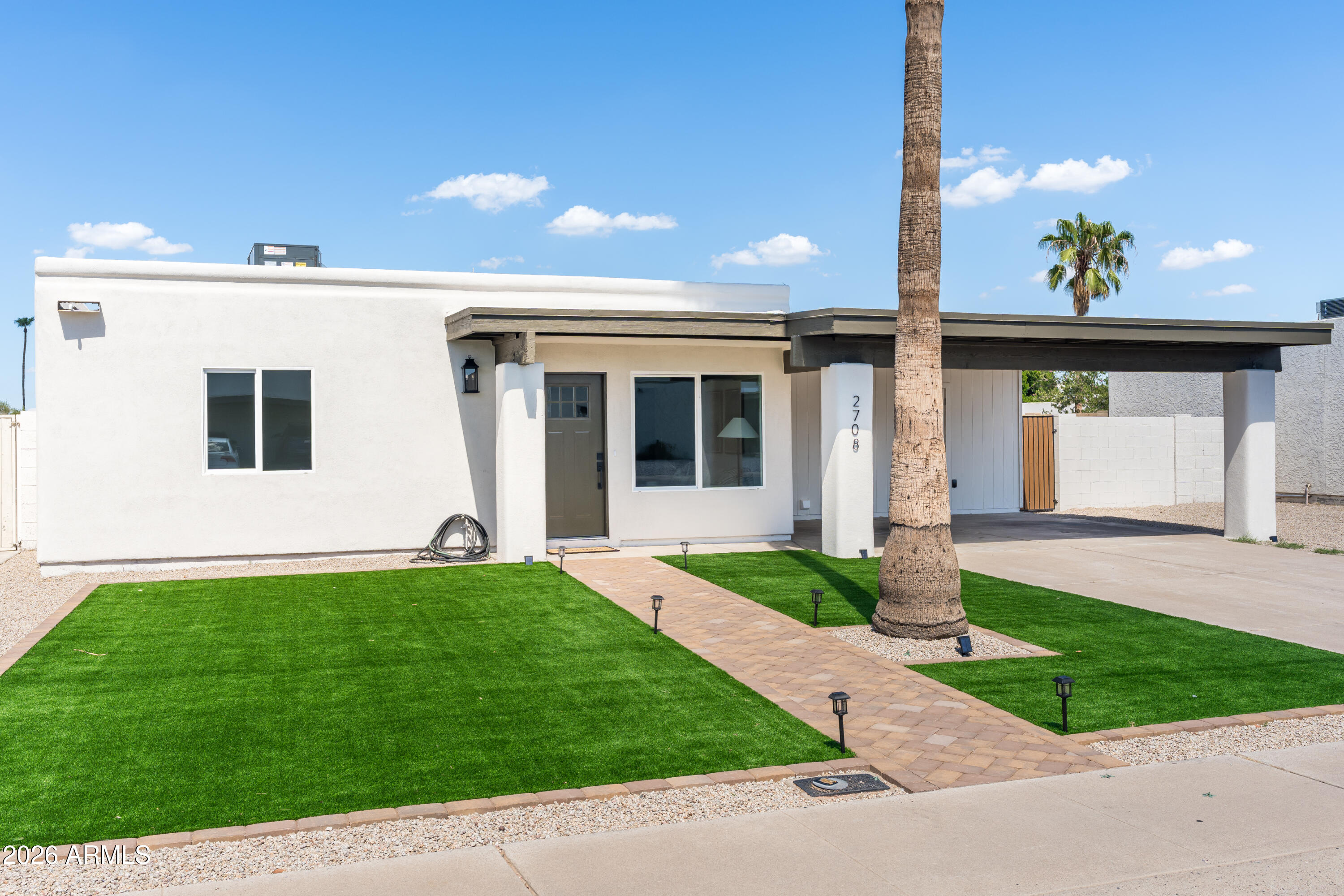 2708 W Dunbar Drive