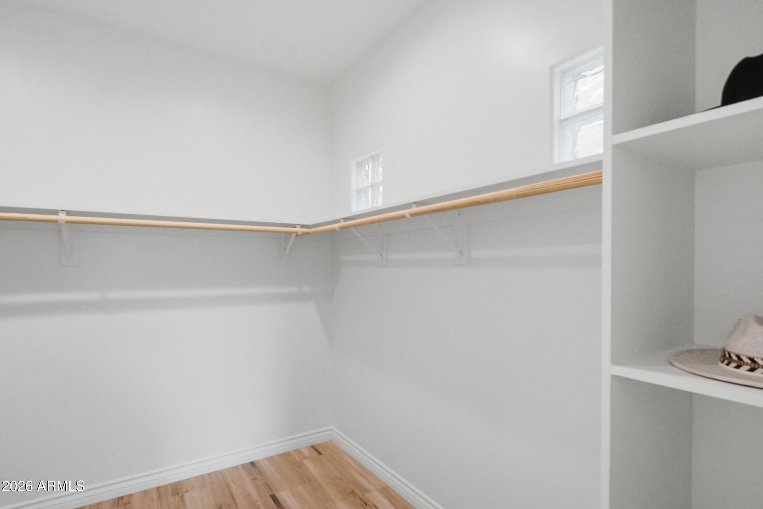 6145 E CAVE CREEK Road Unit: 207