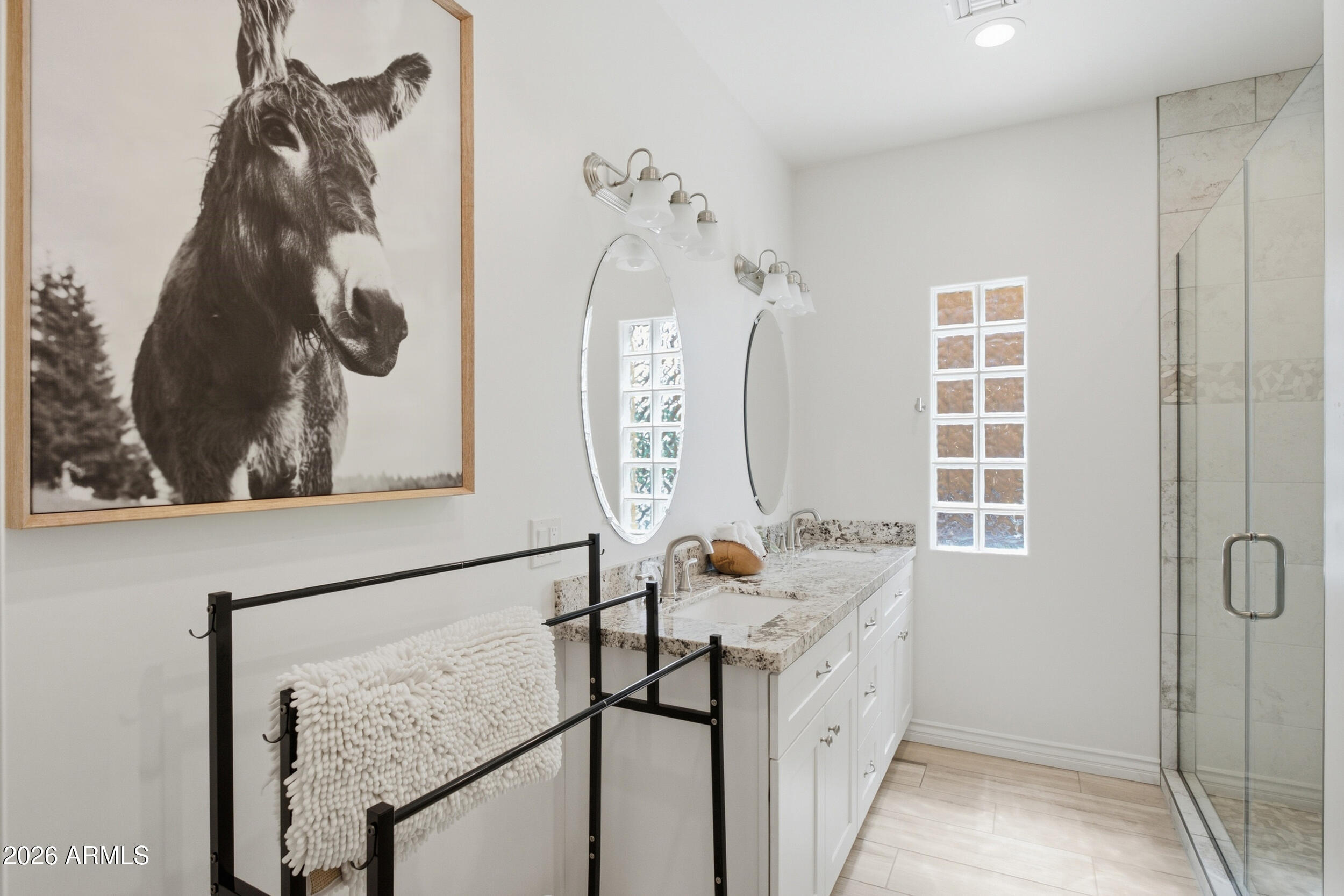 6145 E CAVE CREEK Road Unit: 207