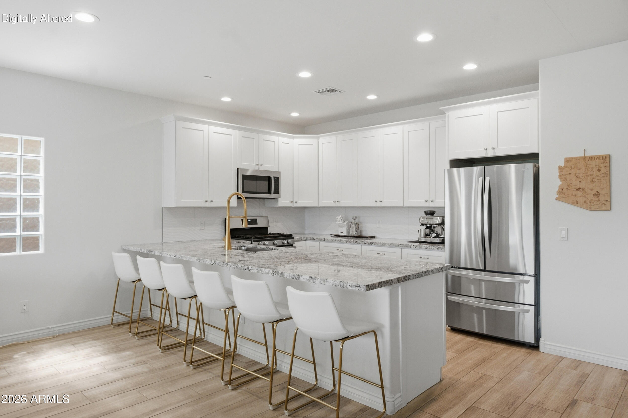 6145 E CAVE CREEK Road Unit: 207