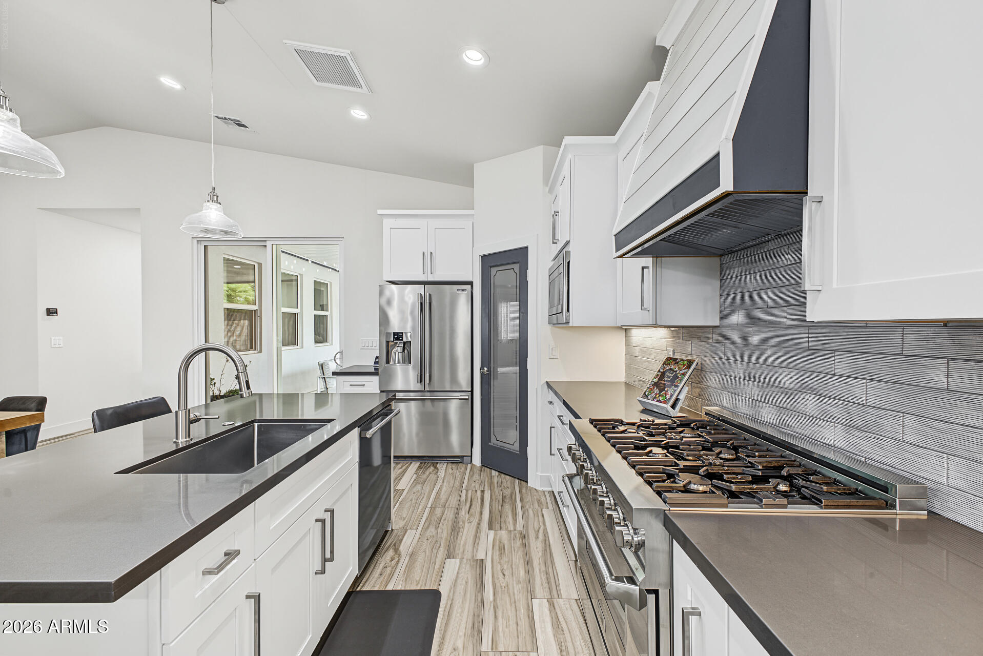 3806 N 14TH Place
