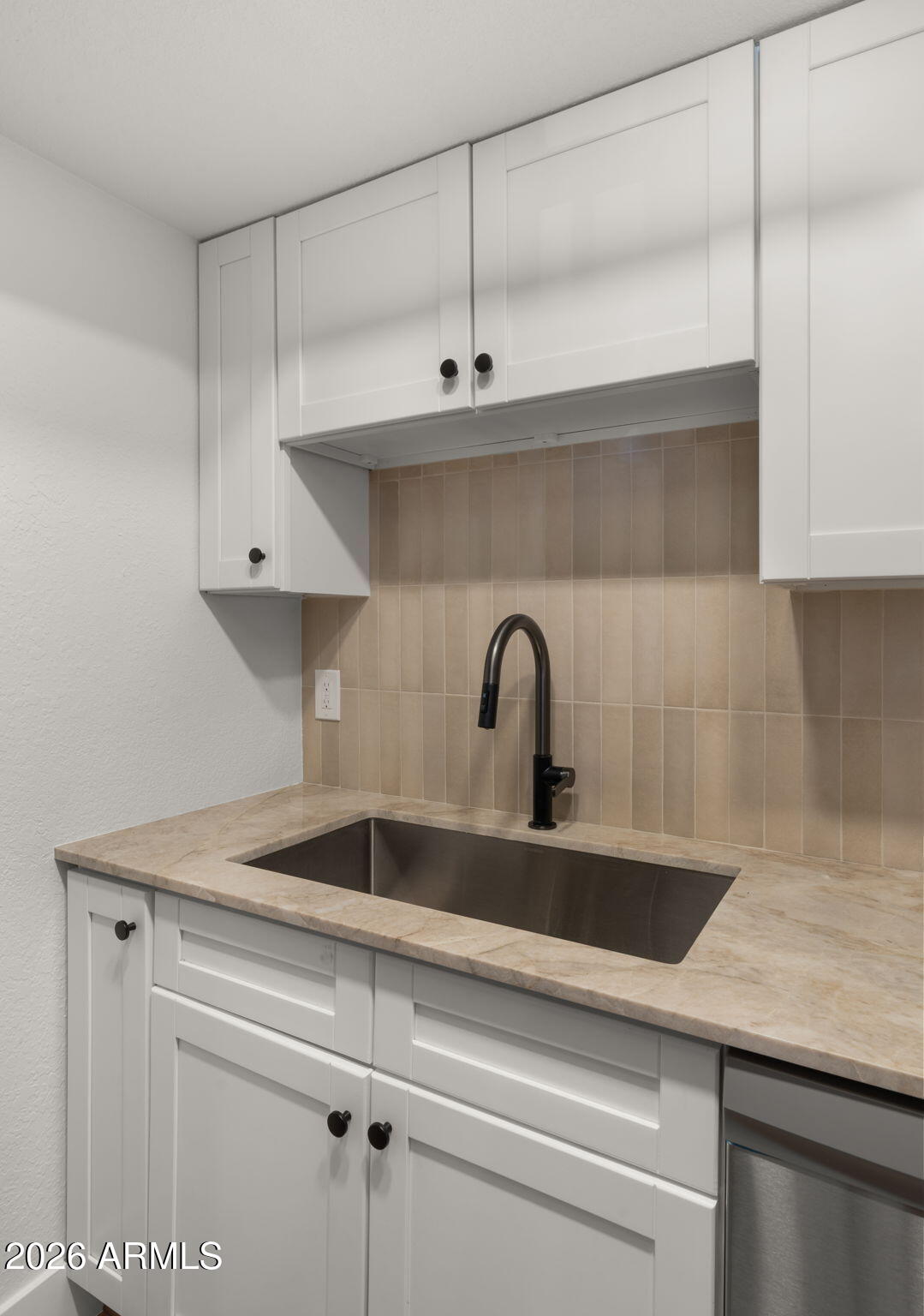 8649 E ROYAL PALM Road 213