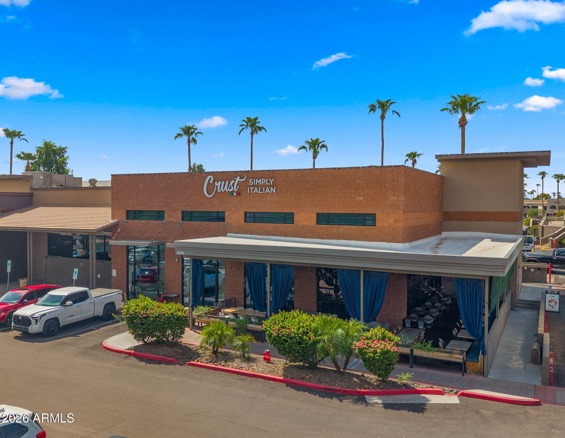 8649 E ROYAL PALM Road 213