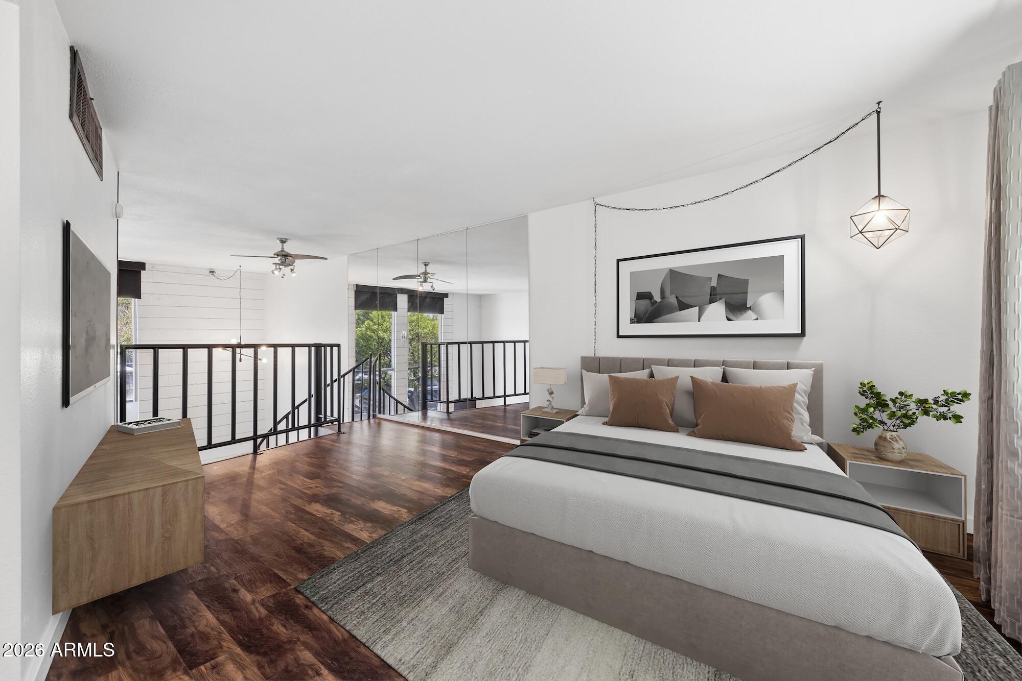 385 W PIERSON Street B4