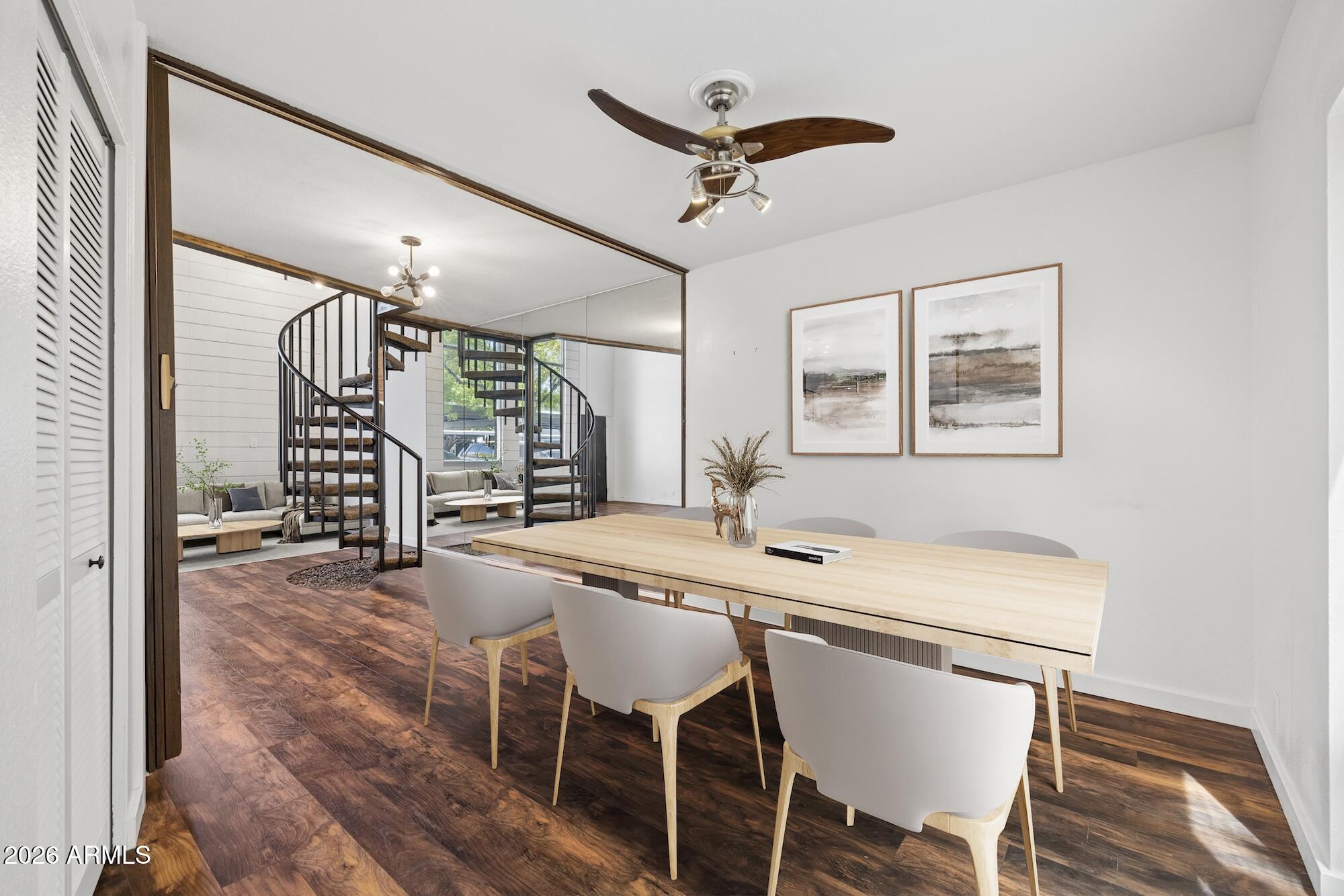 385 W PIERSON Street B4