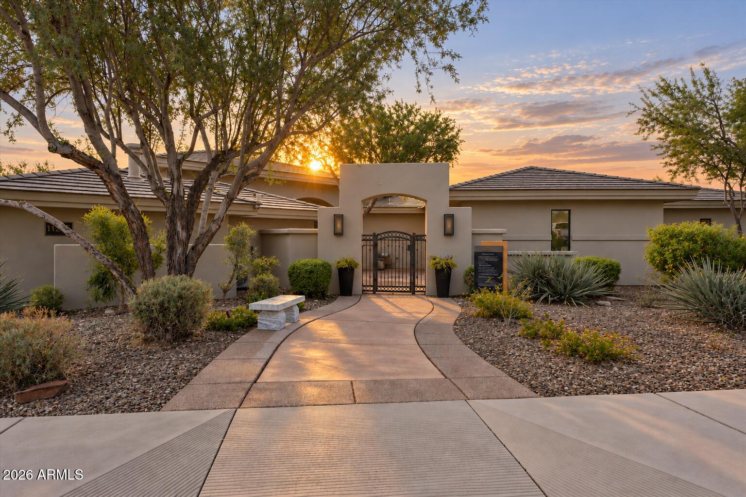11486 E BECK Lane