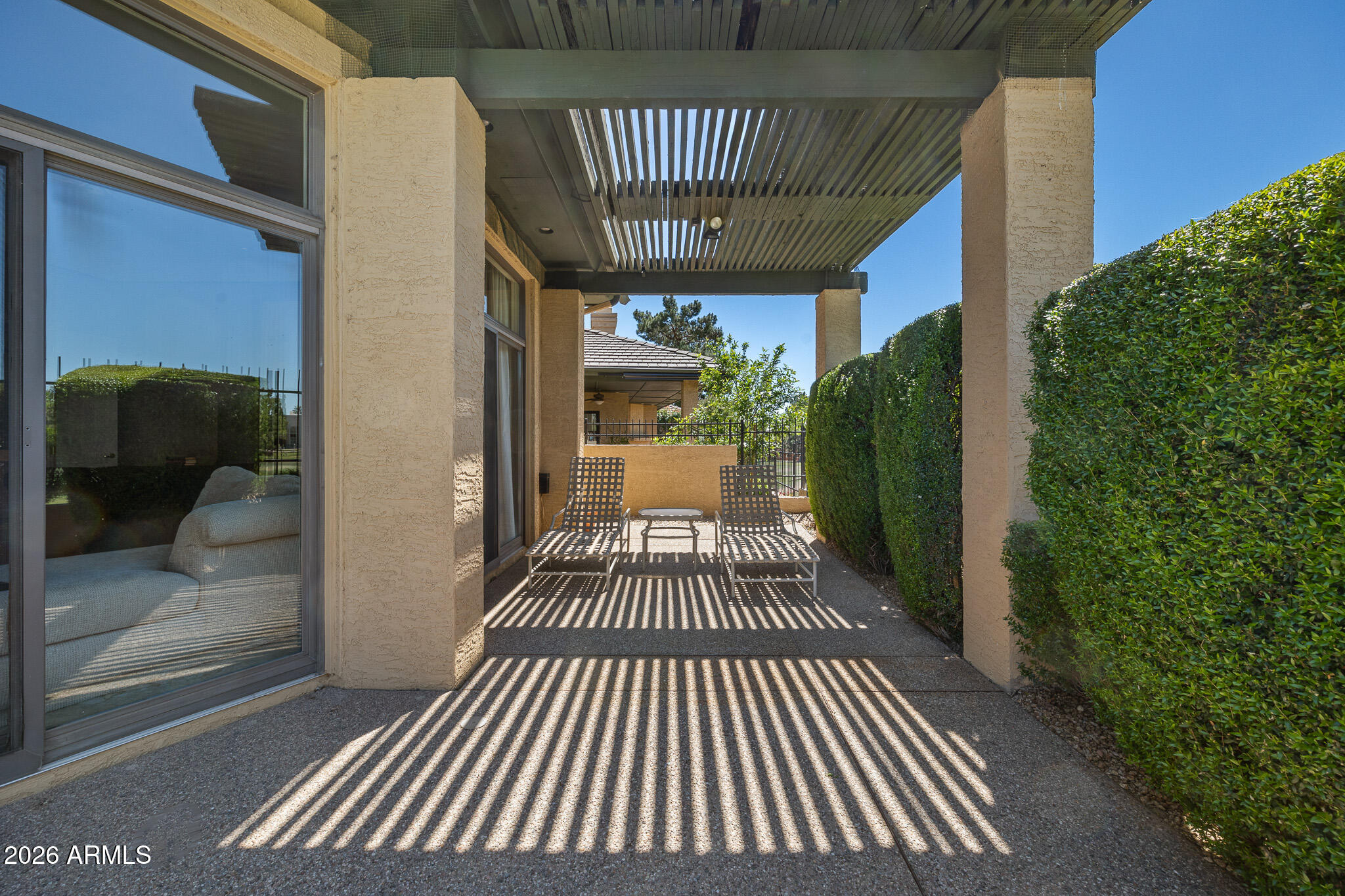 3039 E MARSHALL Avenue