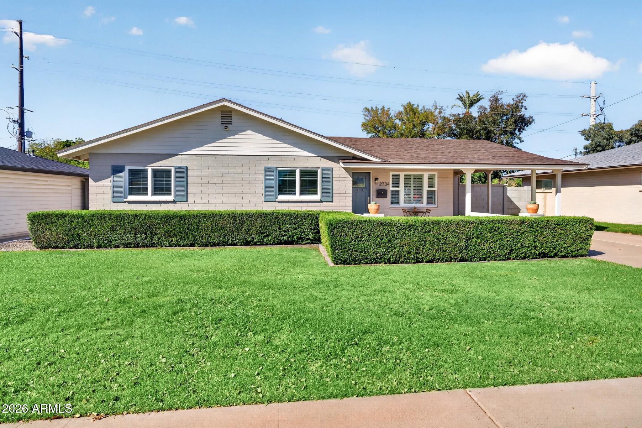 2734 E HIGHLAND Avenue