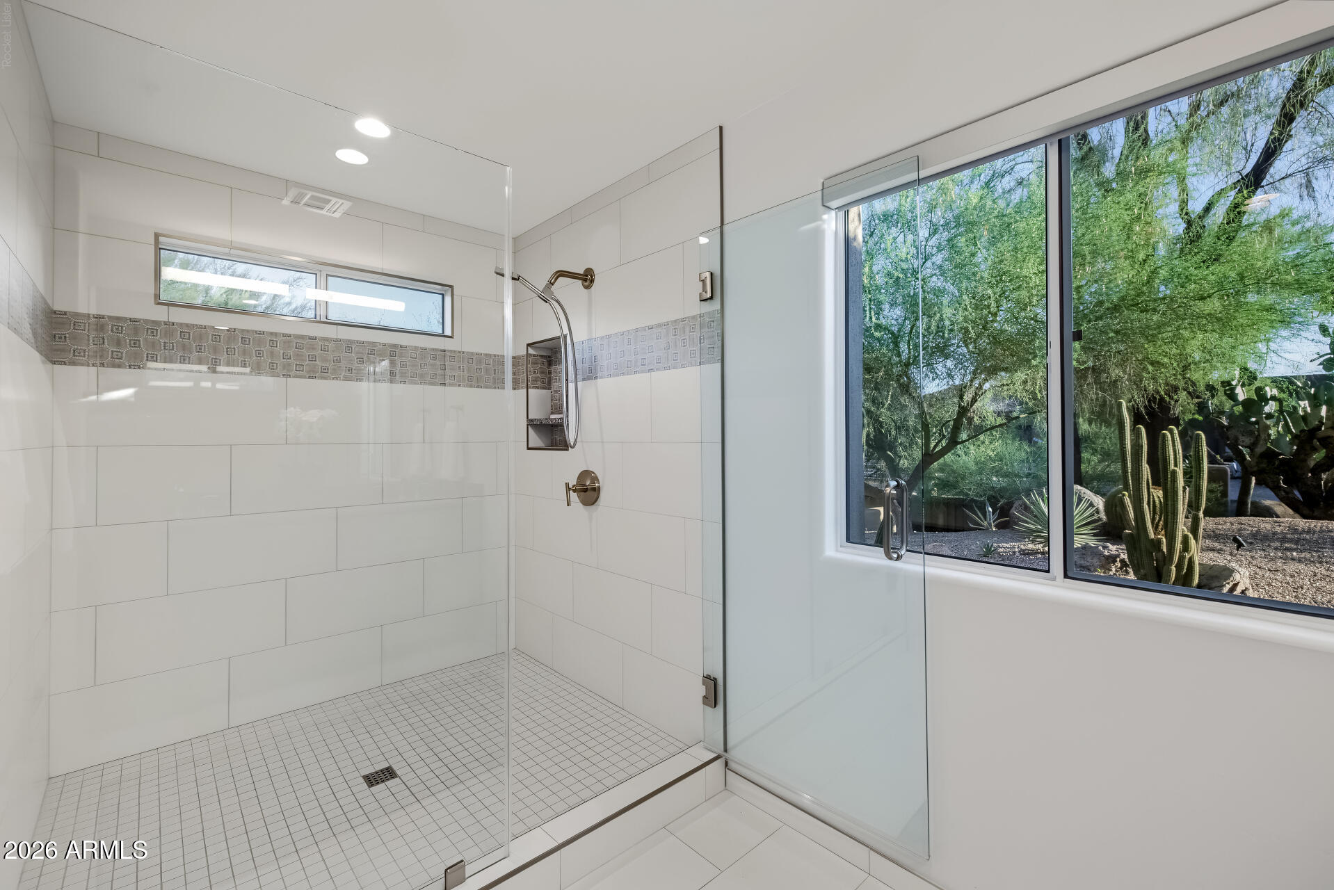 9828 E GAMBLE Lane