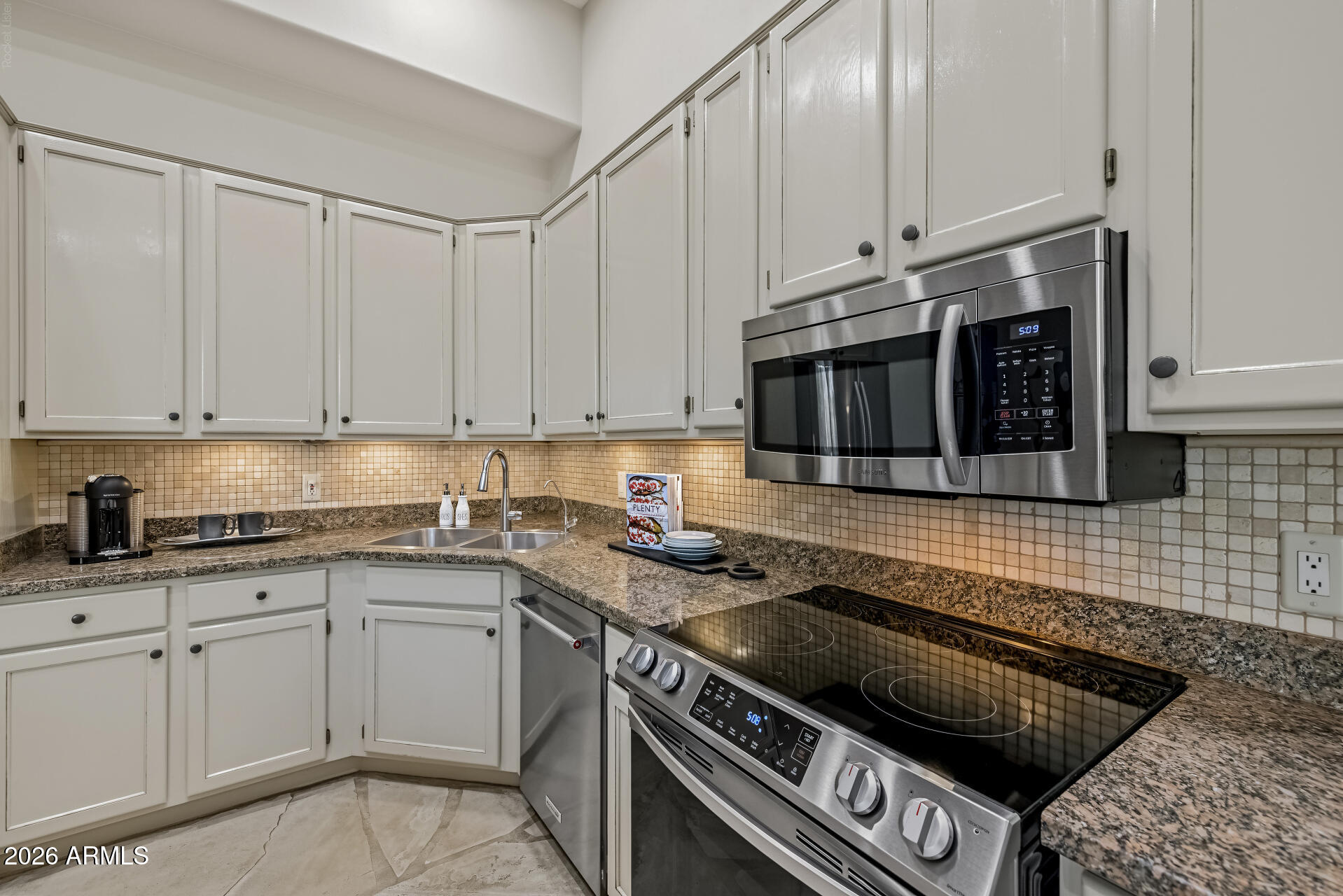 9828 E GAMBLE Lane