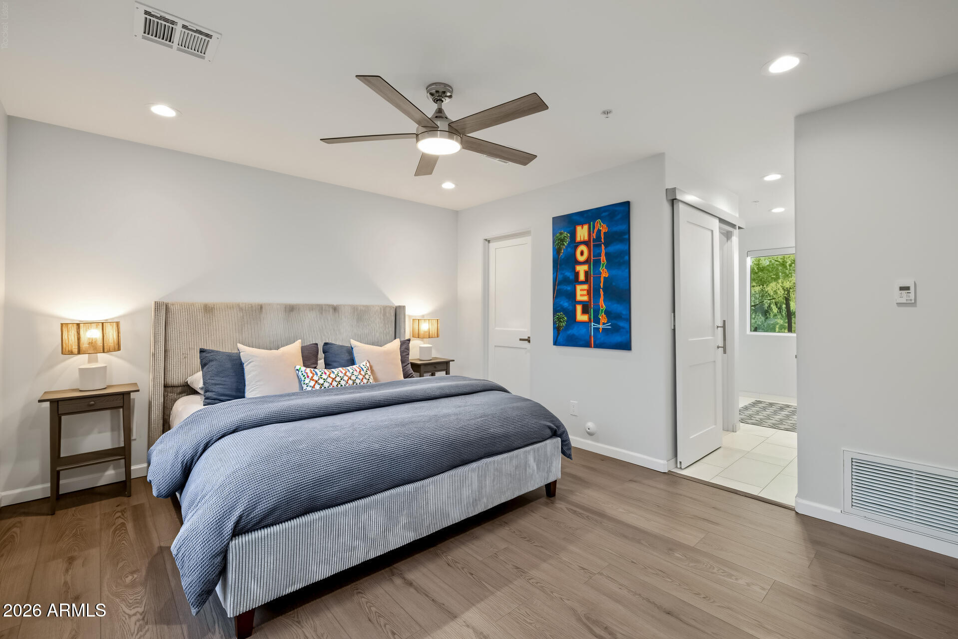 9828 E GAMBLE Lane