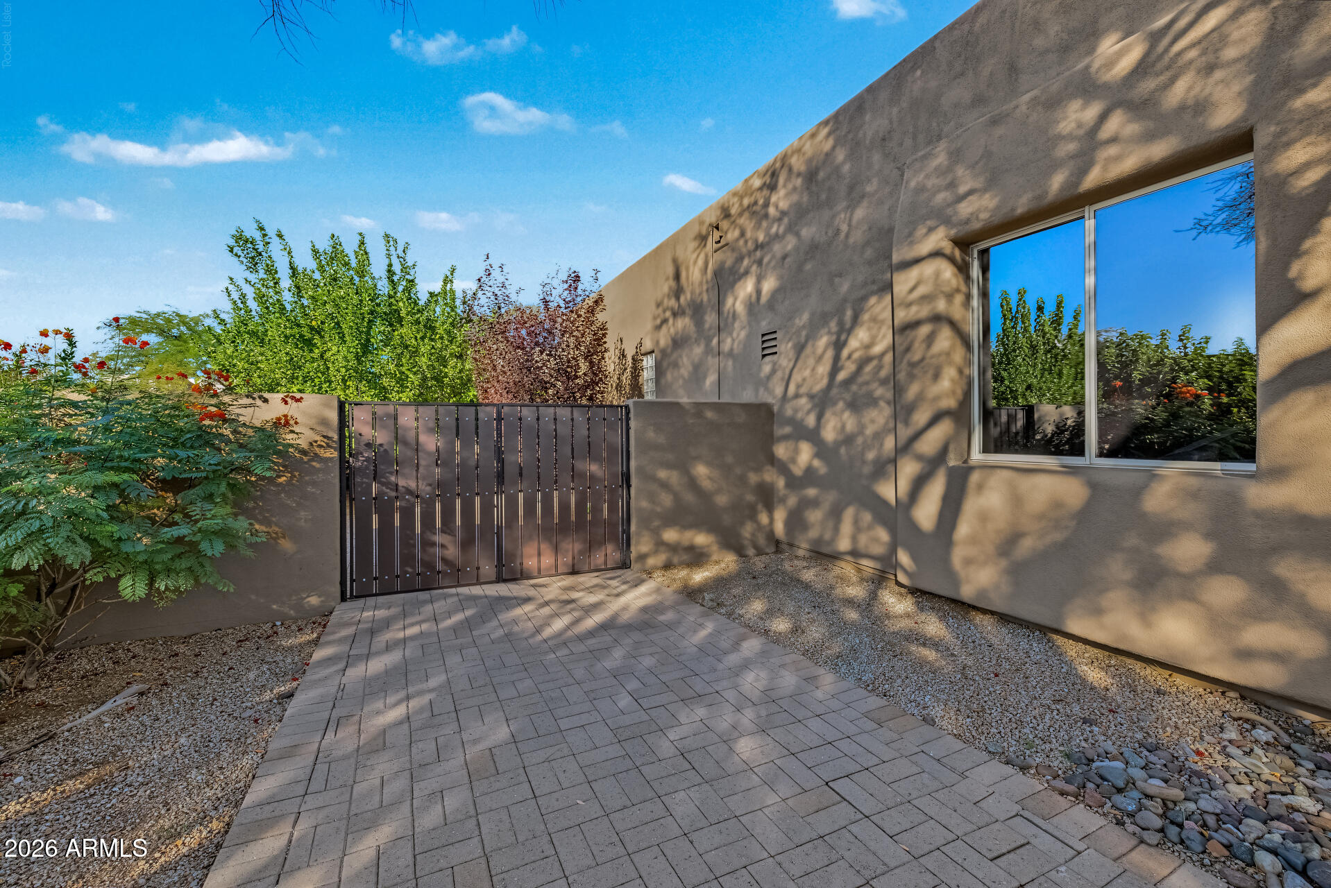9828 E GAMBLE Lane