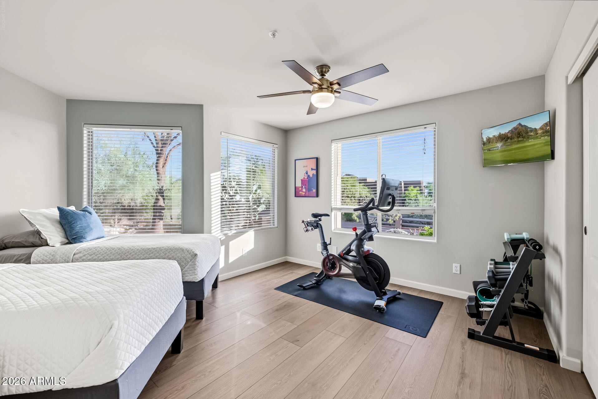 9828 E GAMBLE Lane