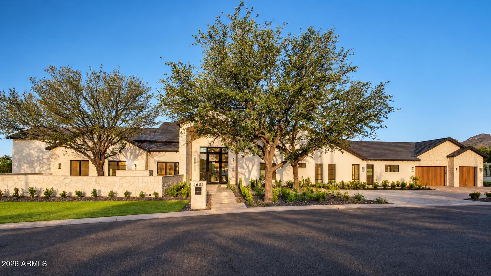 4632 N Royal Palm Circle Phoenix AZ
