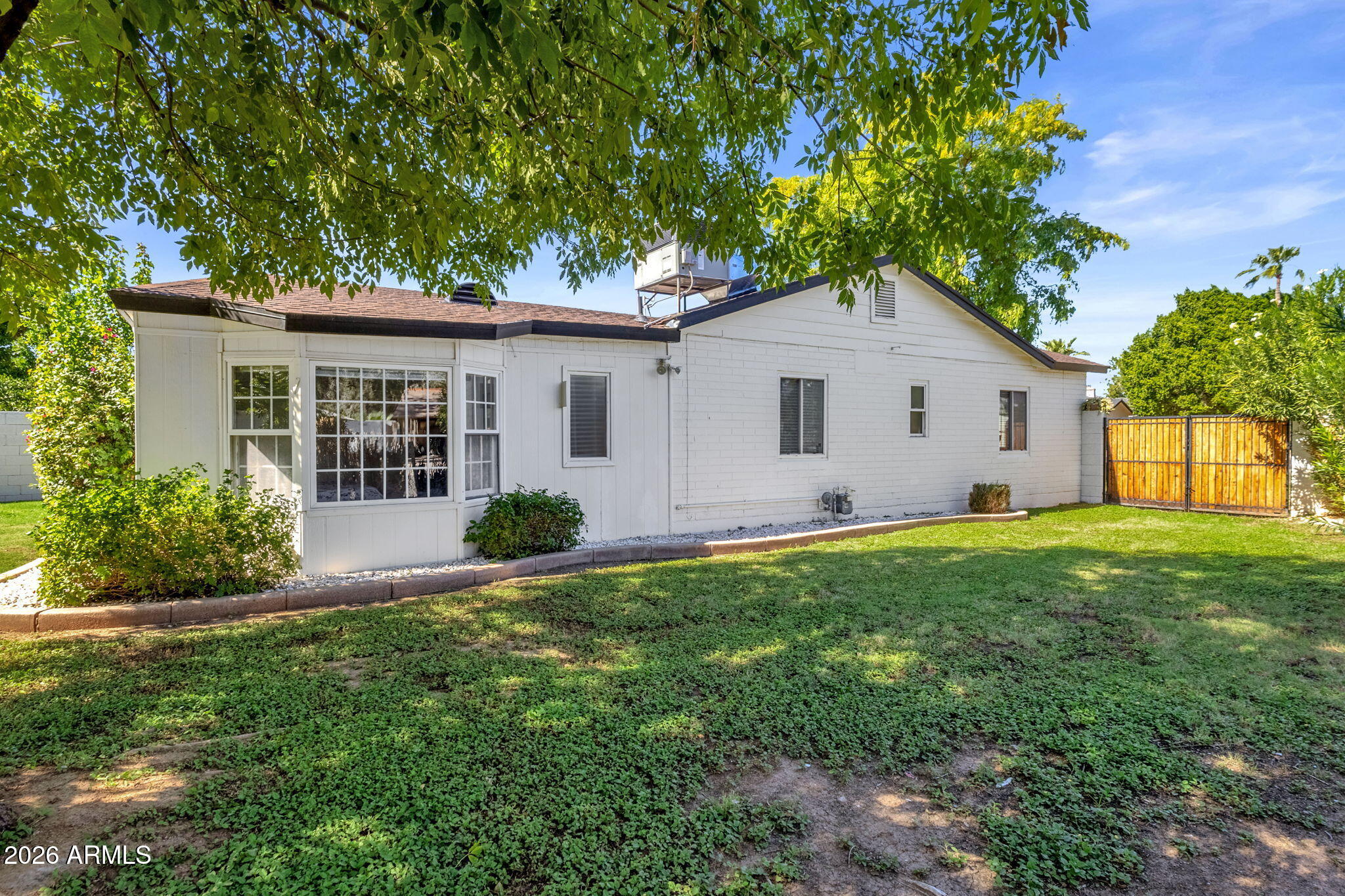 4643 E MONTEROSA Street