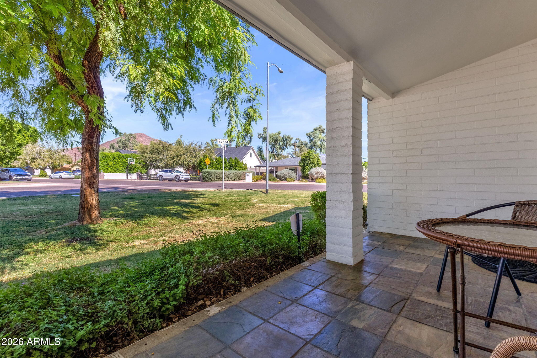 4643 E MONTEROSA Street