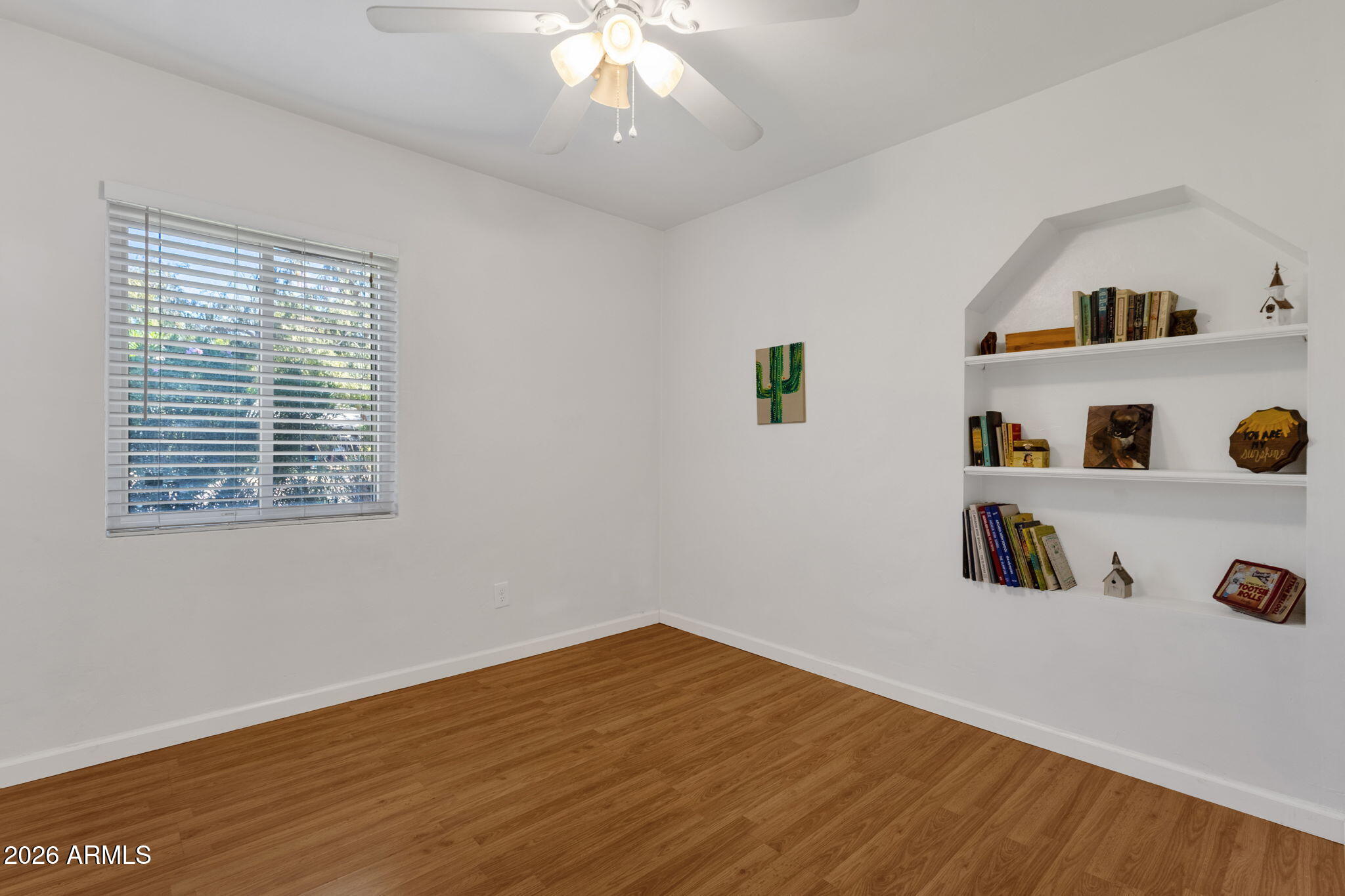 4643 E MONTEROSA Street