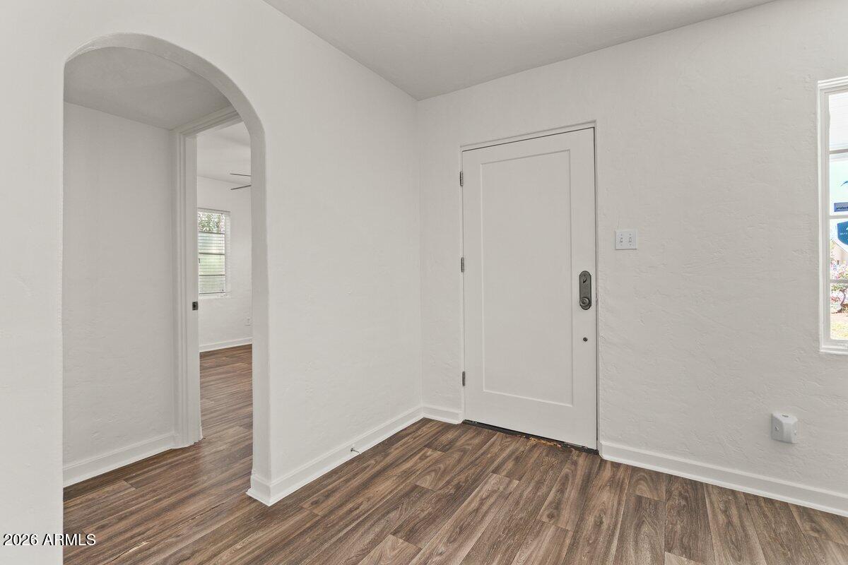 4530 N 10TH Street