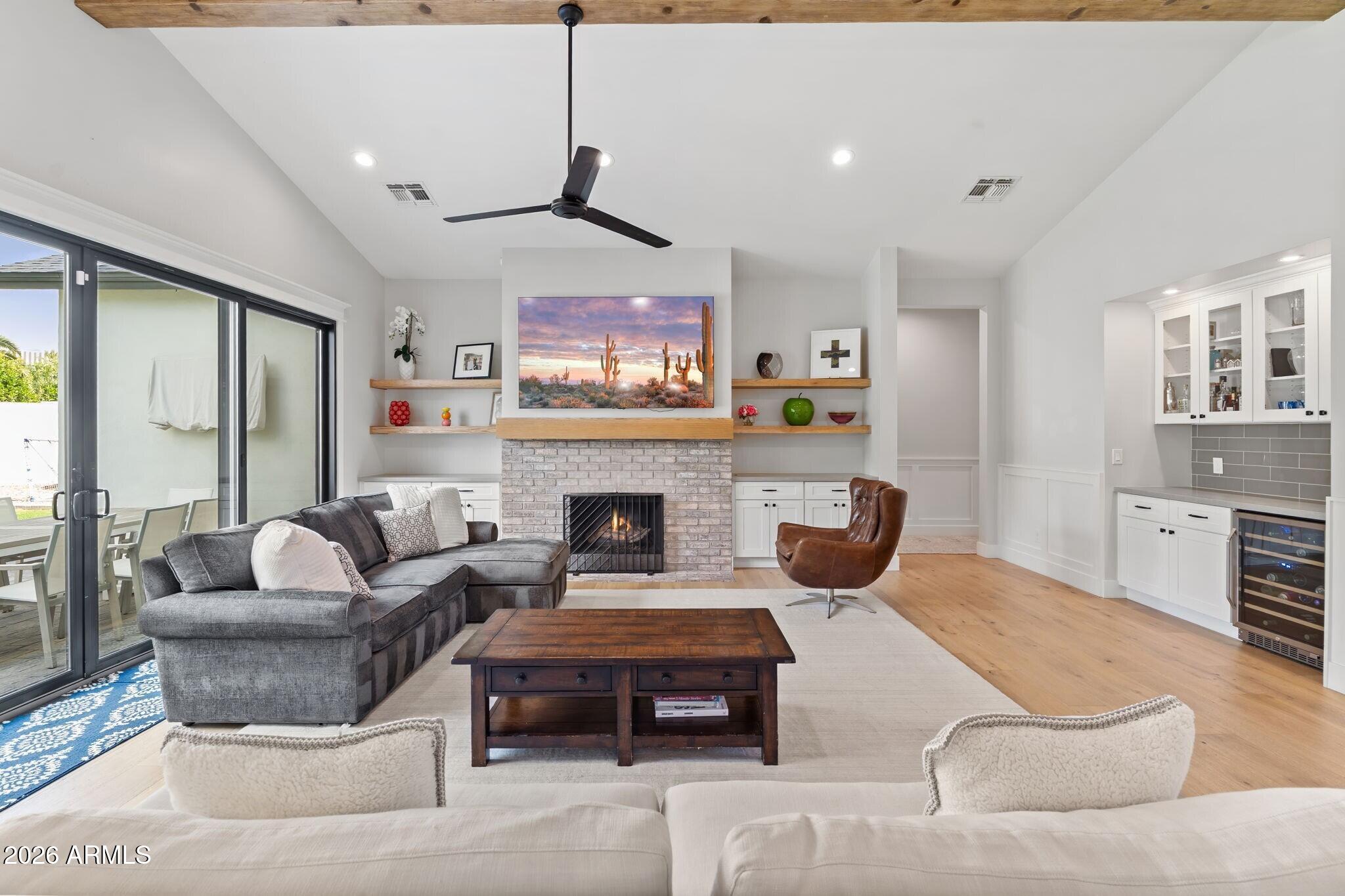 4164 E Camelback Road