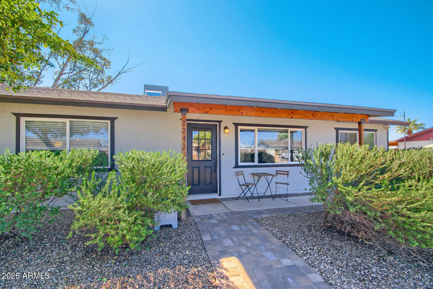 2241 W MICHELLE Drive