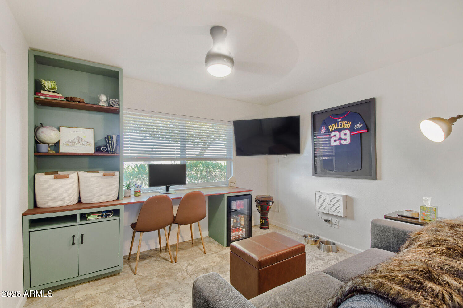 2241 W MICHELLE Drive